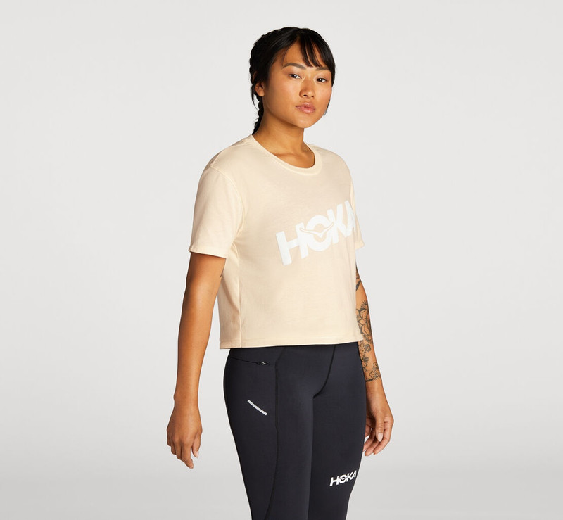 HOKA Women's All-Day Tee outlook