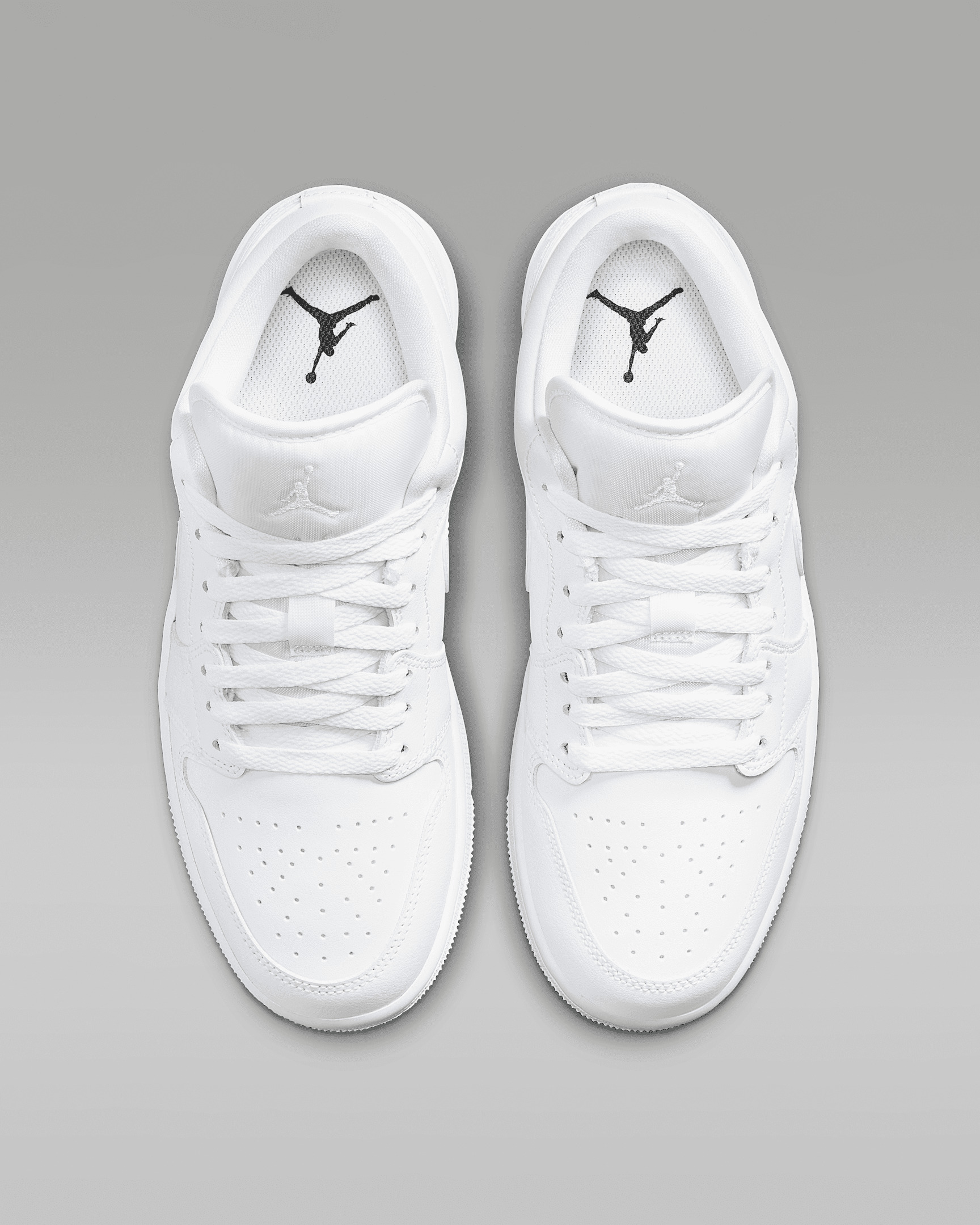 Air Jordan 1 Low Women's Shoes - 4