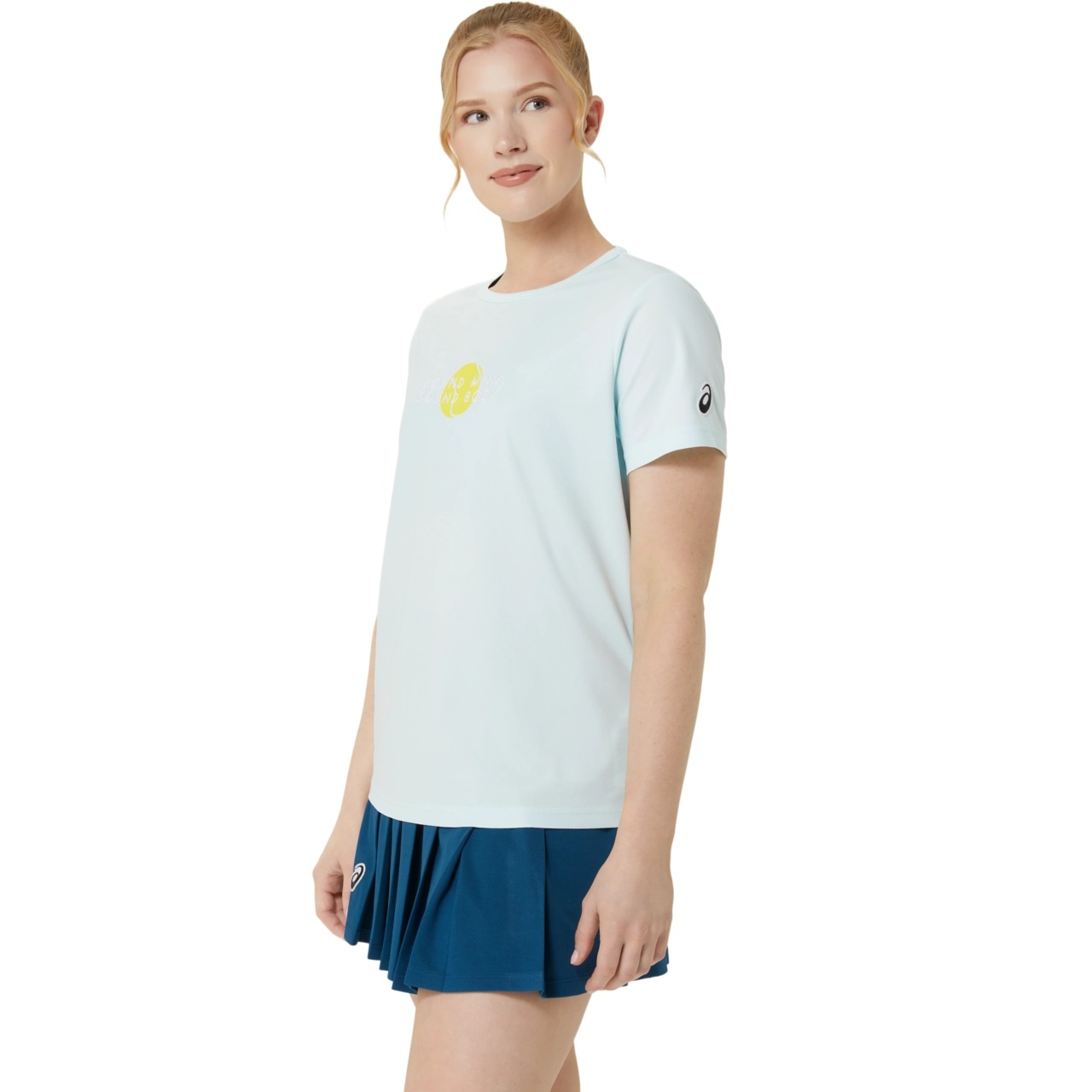 WOMEN'S CLASSIC GRAPHIC TEE - 3