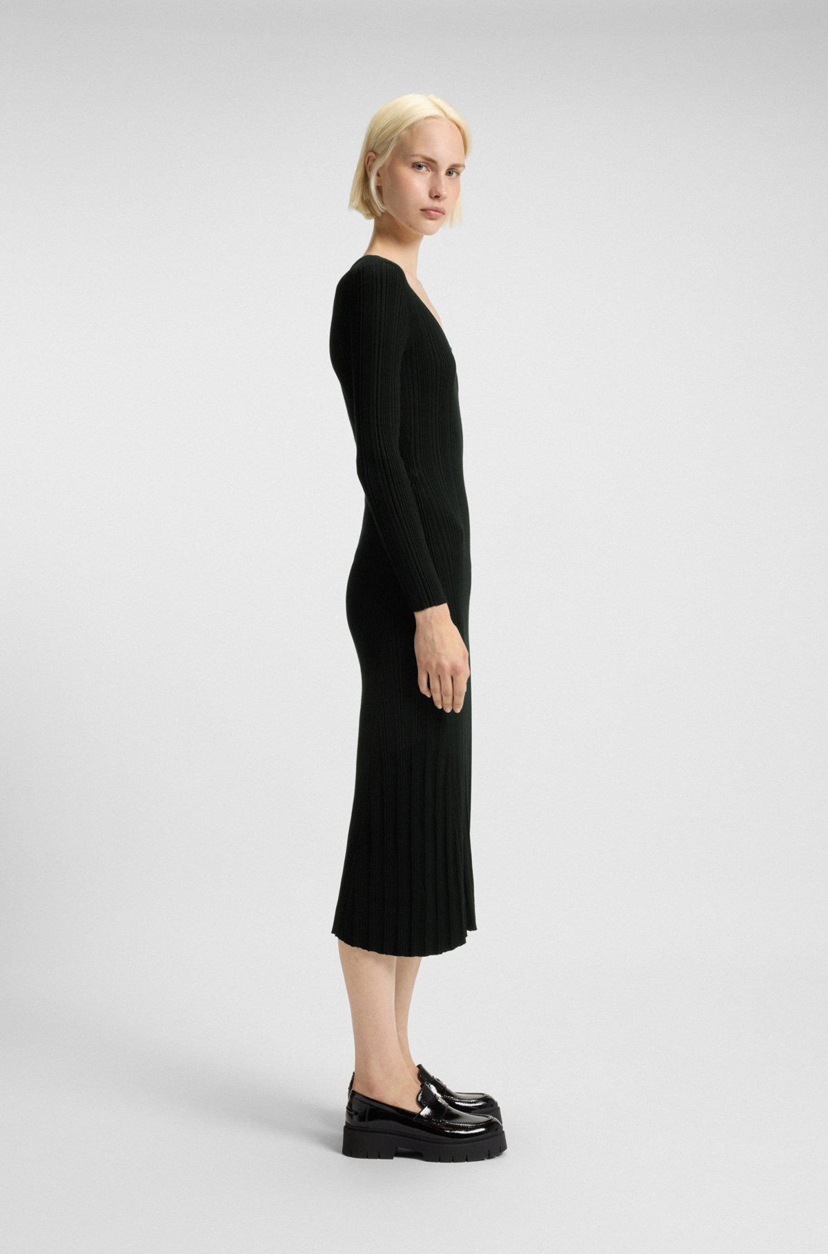 SLIM-FIT MIDI DRESS IN RIBBED CREPE FABRIC - 2