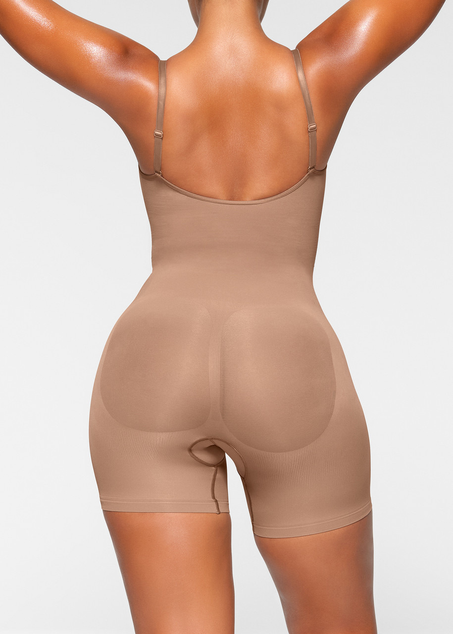 Skims Seamless Sculpt Mid-thigh Bodysuit - 3
