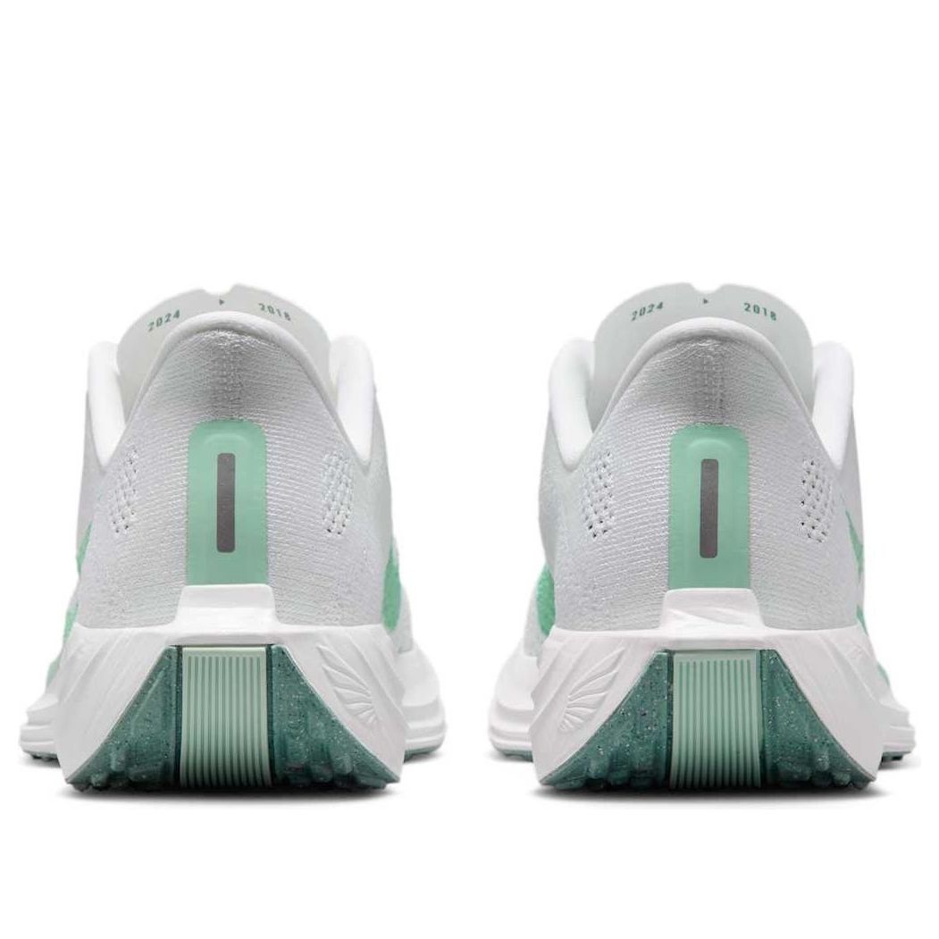 (WMNS) Nike ZoomX Pegasus Plus 'White Mint Foam Cannon' FQ7261-103 - 5