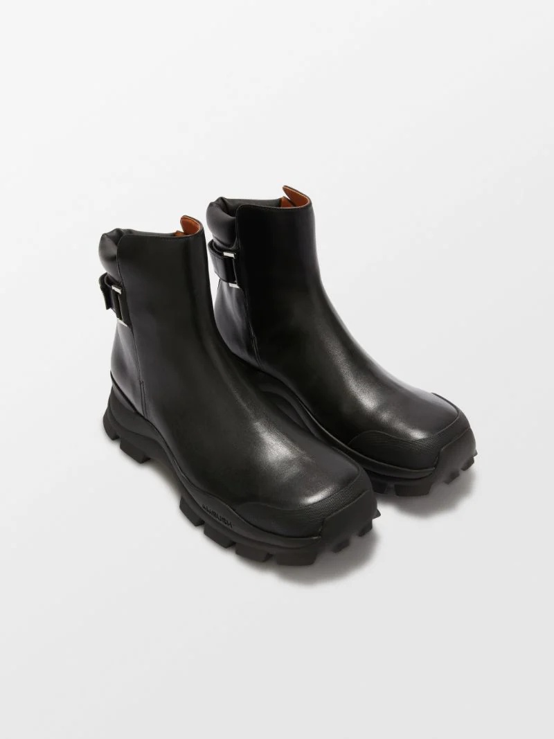 square toe boots - 2