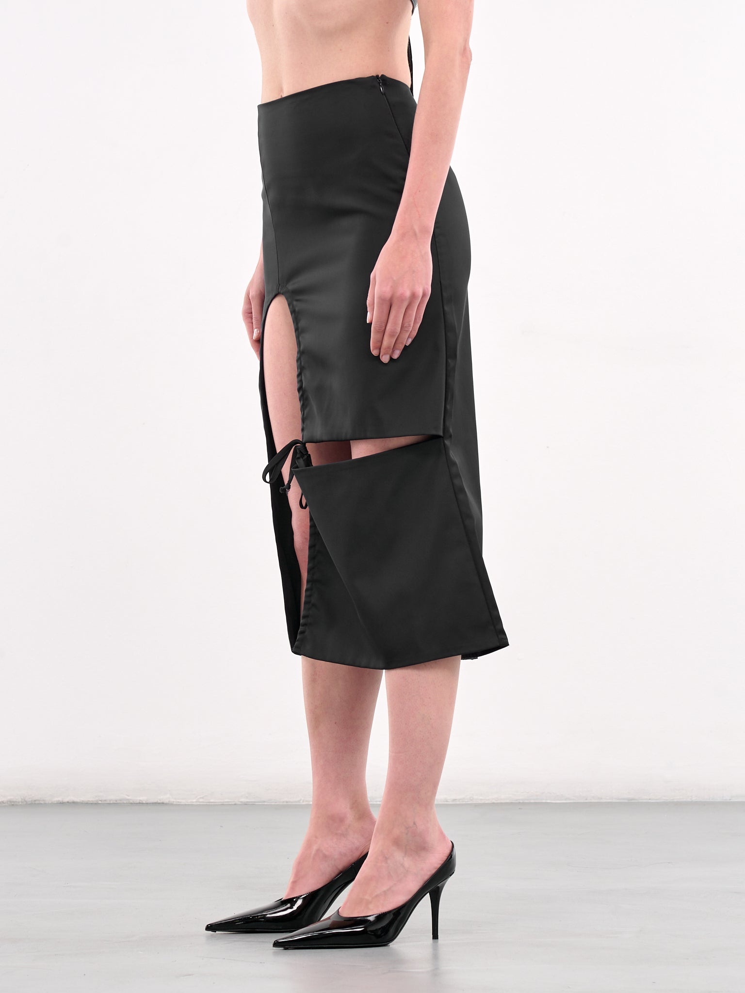 Cut-Out Midi Skirt - 2