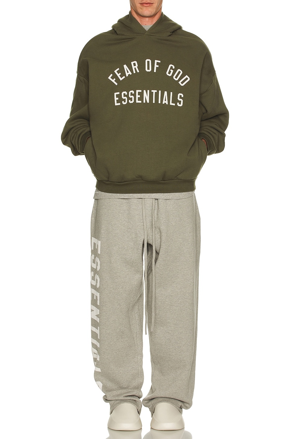 Fleece Relaxed Sweatpant - 6