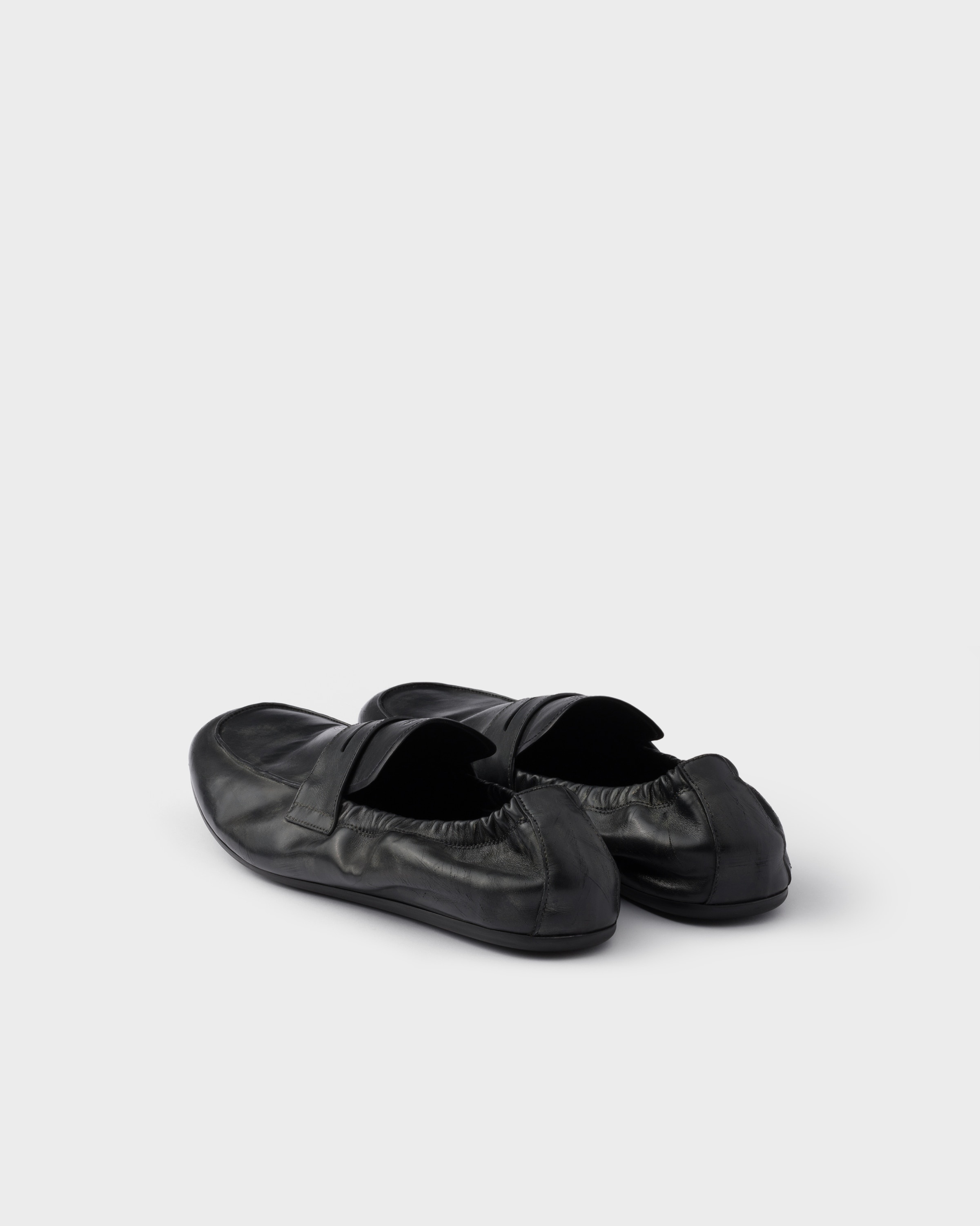Shuffle antiqued leather loafers - 5