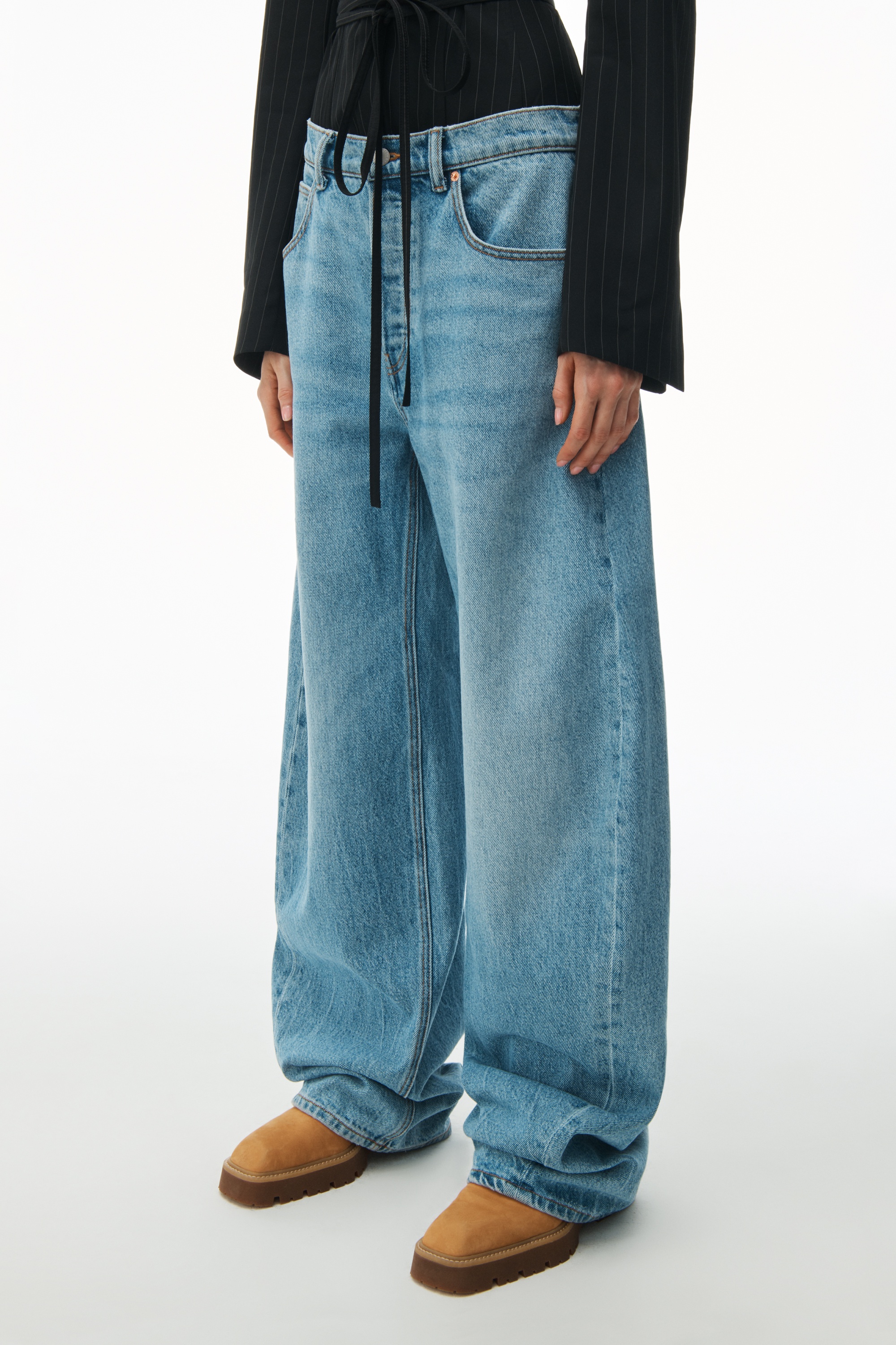 Oversized Low Rise Jean in Recycled Denim - 3