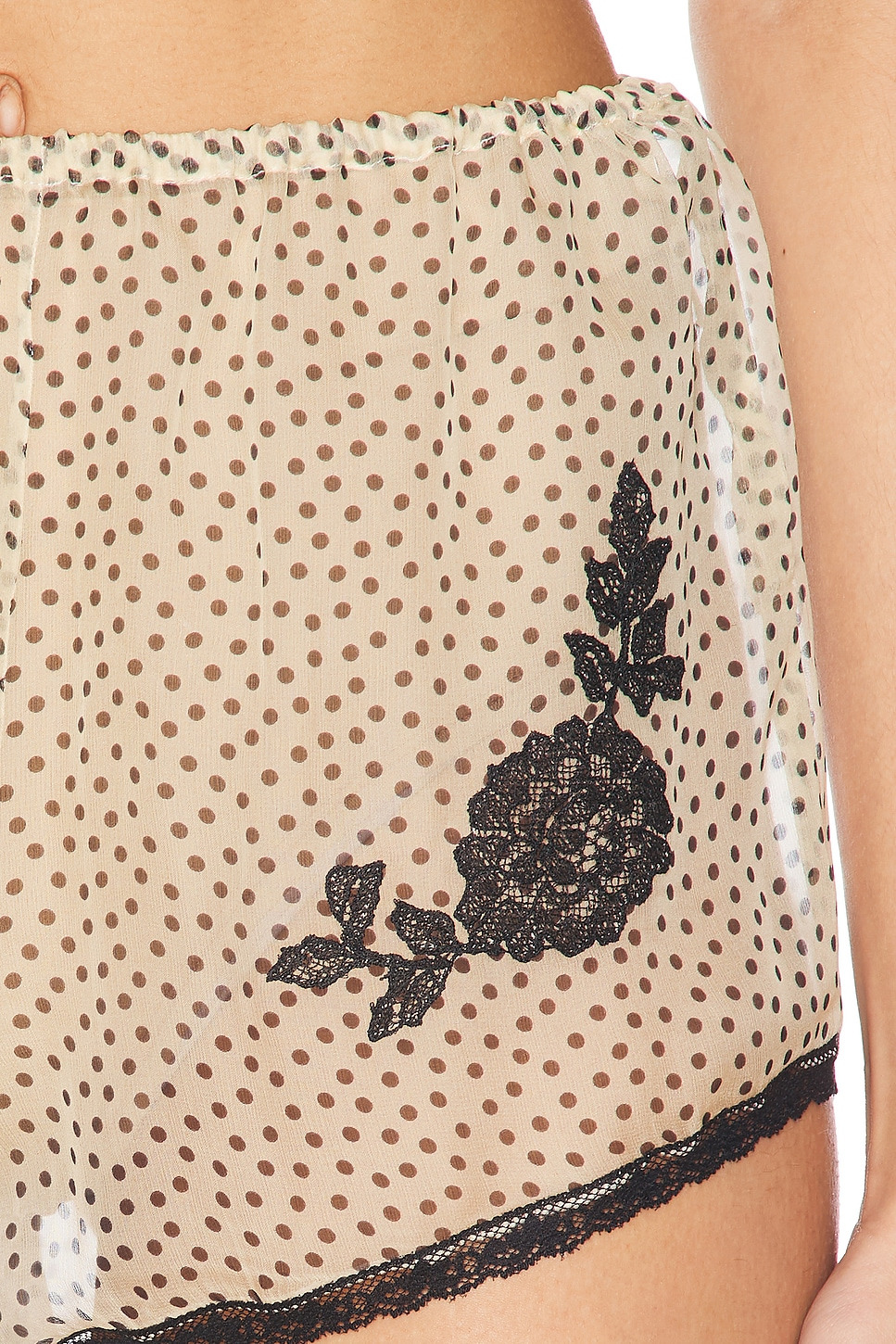 Pattern Micro Short - 6