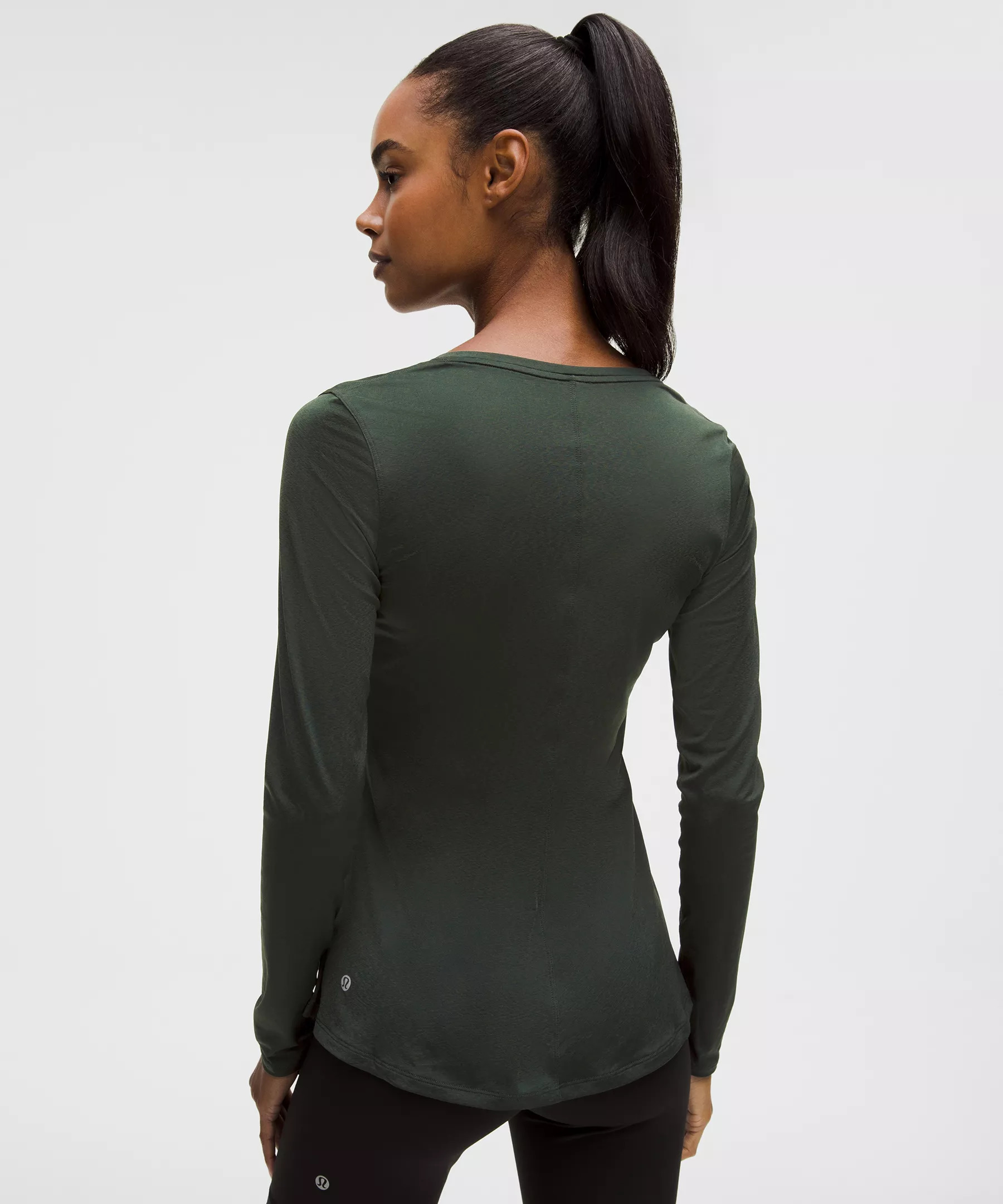 Lightweight Flowy Hem Long-Sleeve Shirt - 3