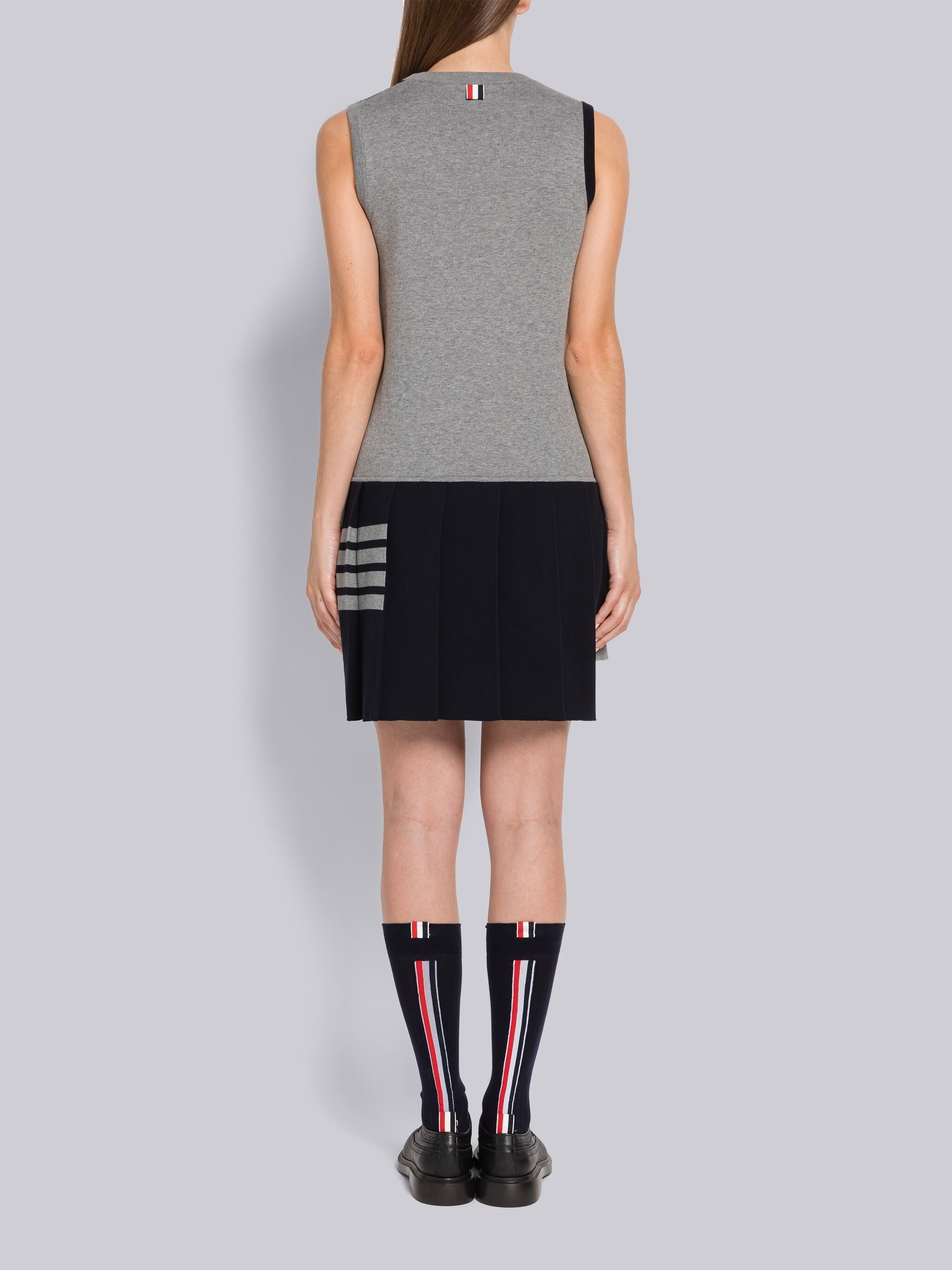 Jersey Pleated Bottom 4-Bar Sleeveless Dress - 3