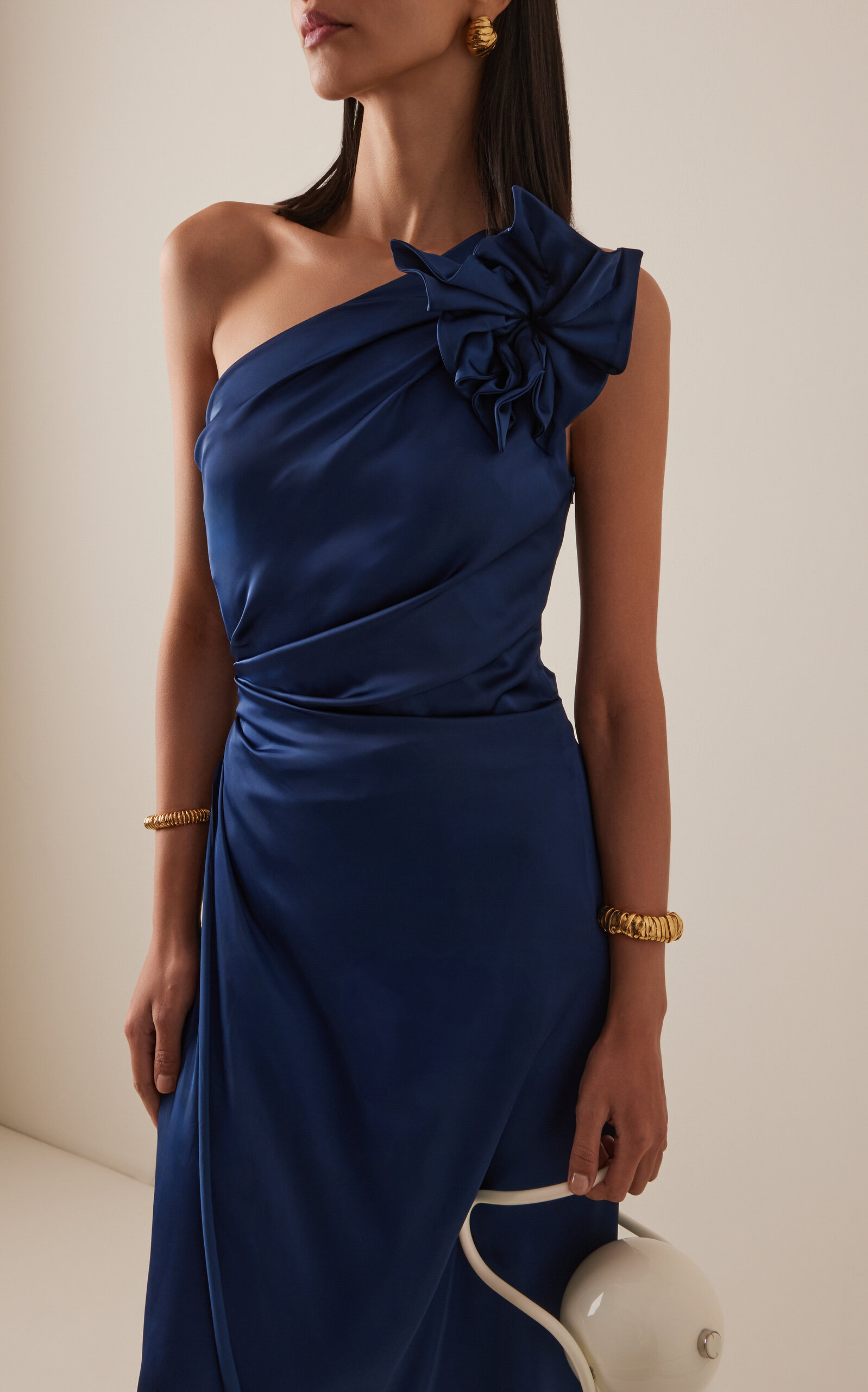Nocturna Asymmetric Embellished Satin Maxi Dress navy - 2