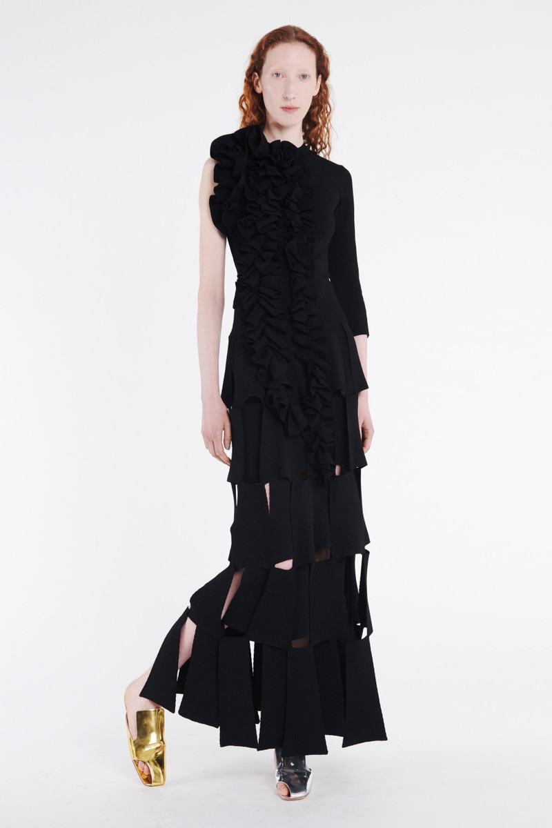 KNITTED FITTED TOP WITH RUFFLE BLACK 1