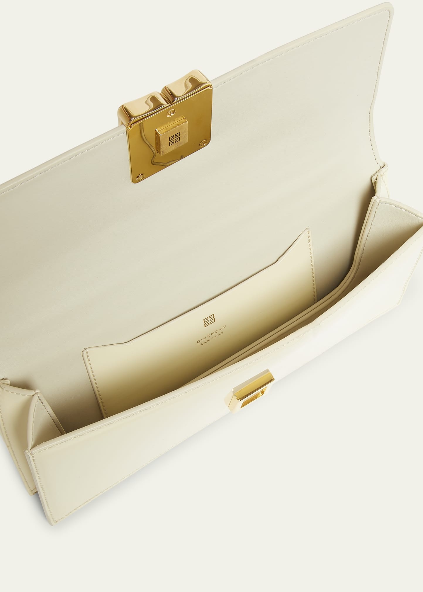 4G Liquid Small Chain Shoulder Bag in Leather - 4