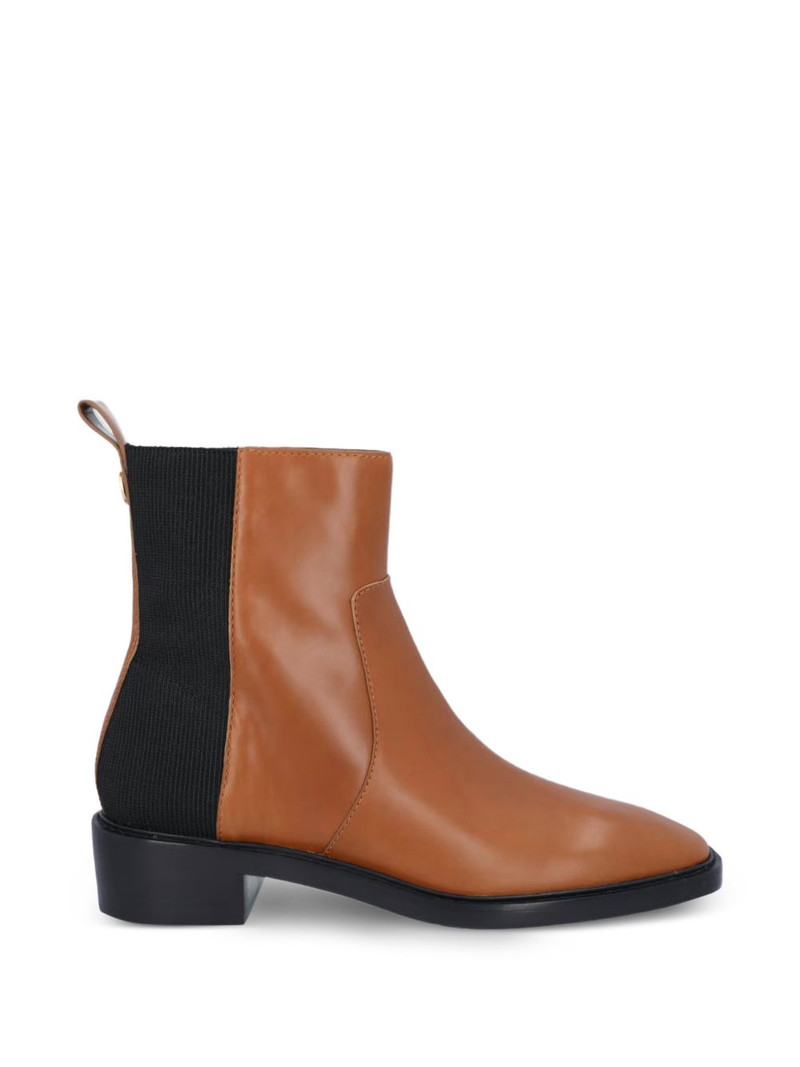 round-toe boots 1