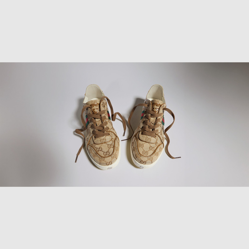 GUCCI Women's Stretch low-top sneaker outlook