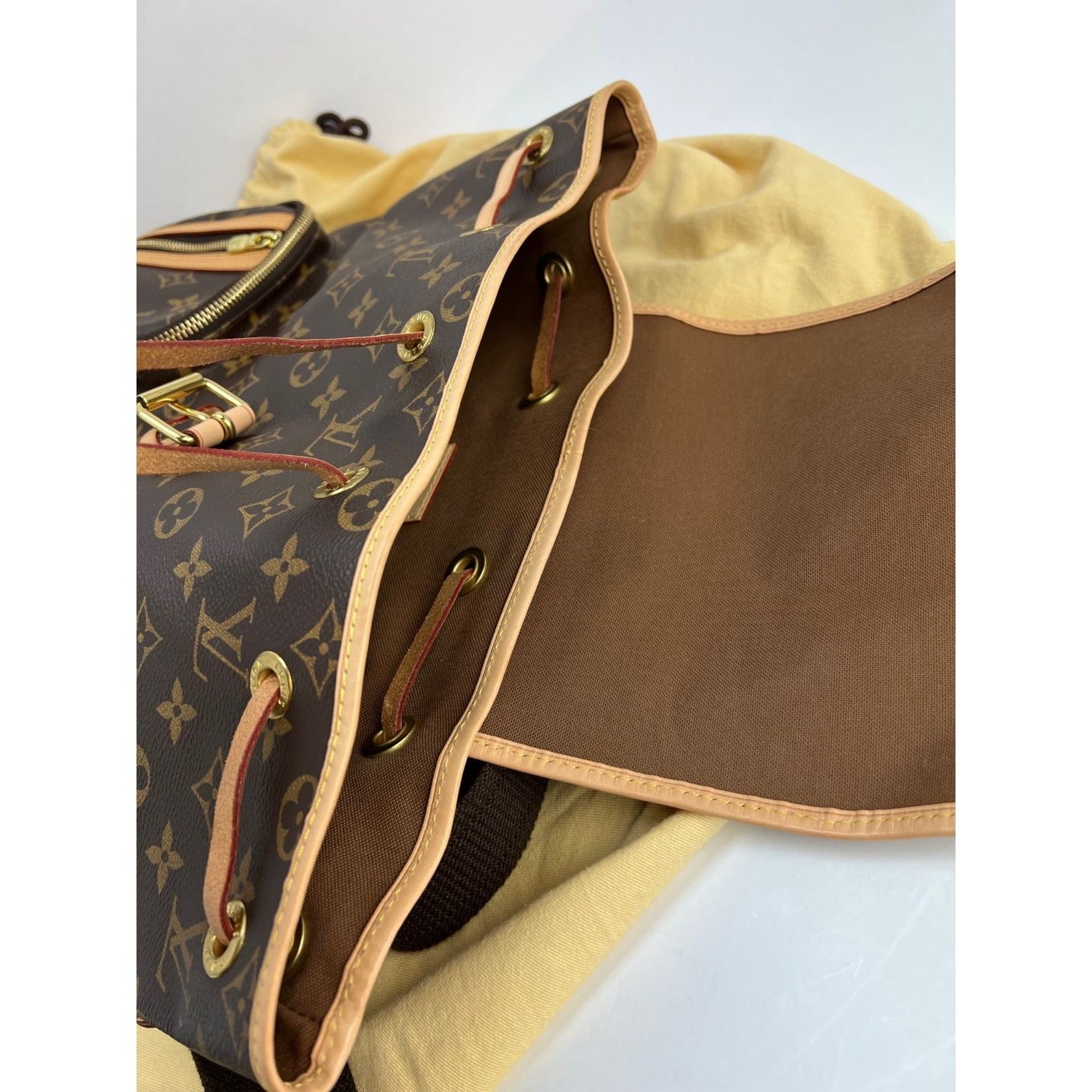 LOUIS VUITTON Bosphore Monogram Canvas Backpack - 9