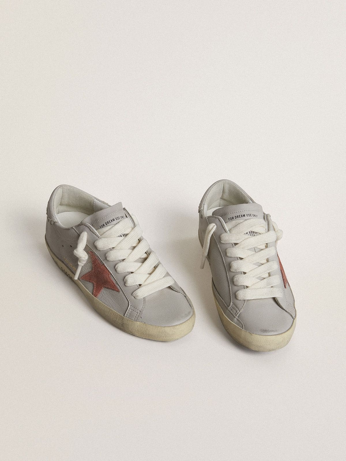 Super-Star LTD in gray leather with brick-red suede star - 2