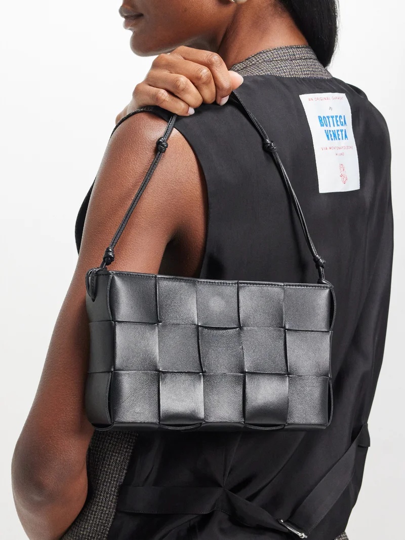 Bottega Veneta Cassette Intrecciato-leather pouch
