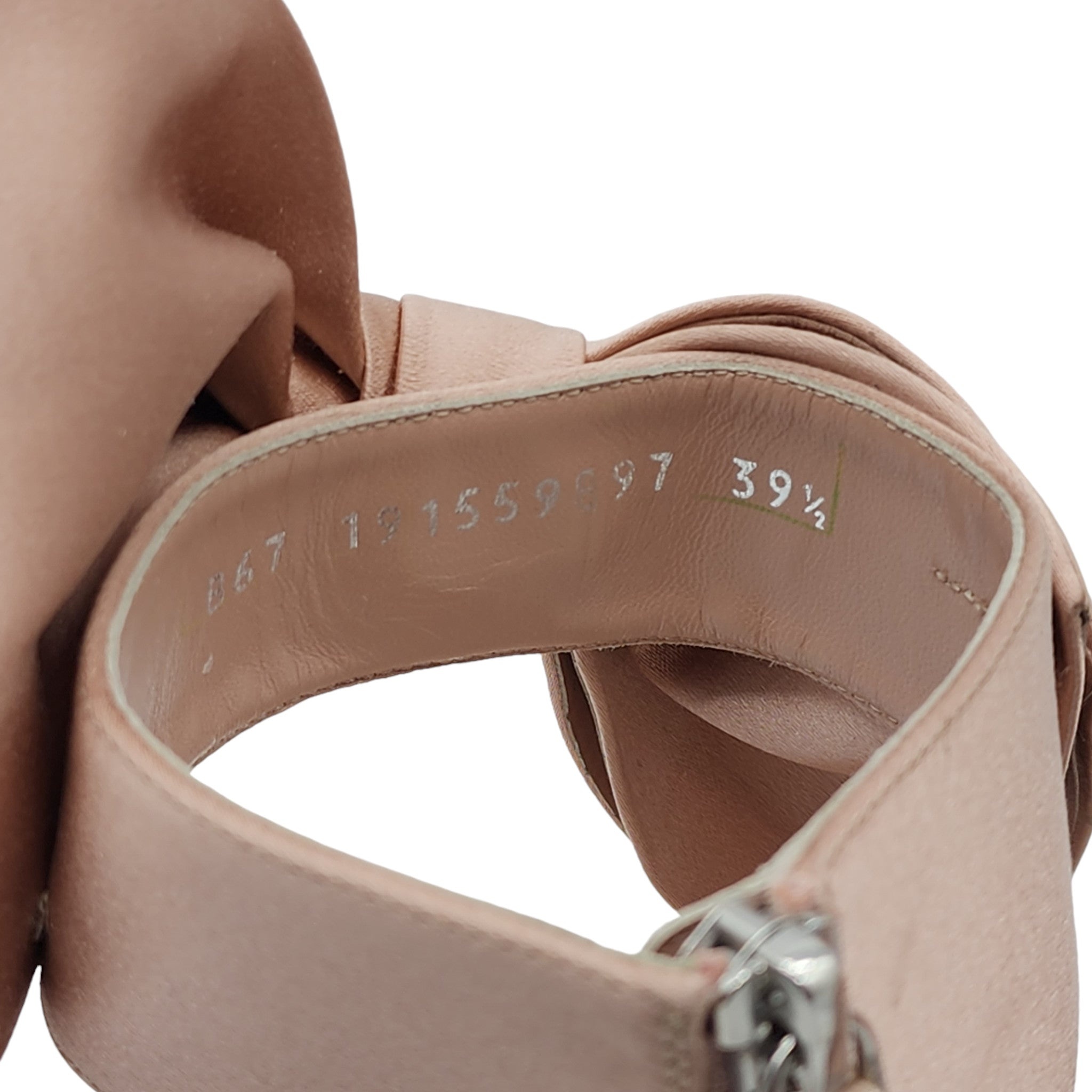 Alexander McQueen Pin Heel Bow Pumps - Satin - Nude - 7