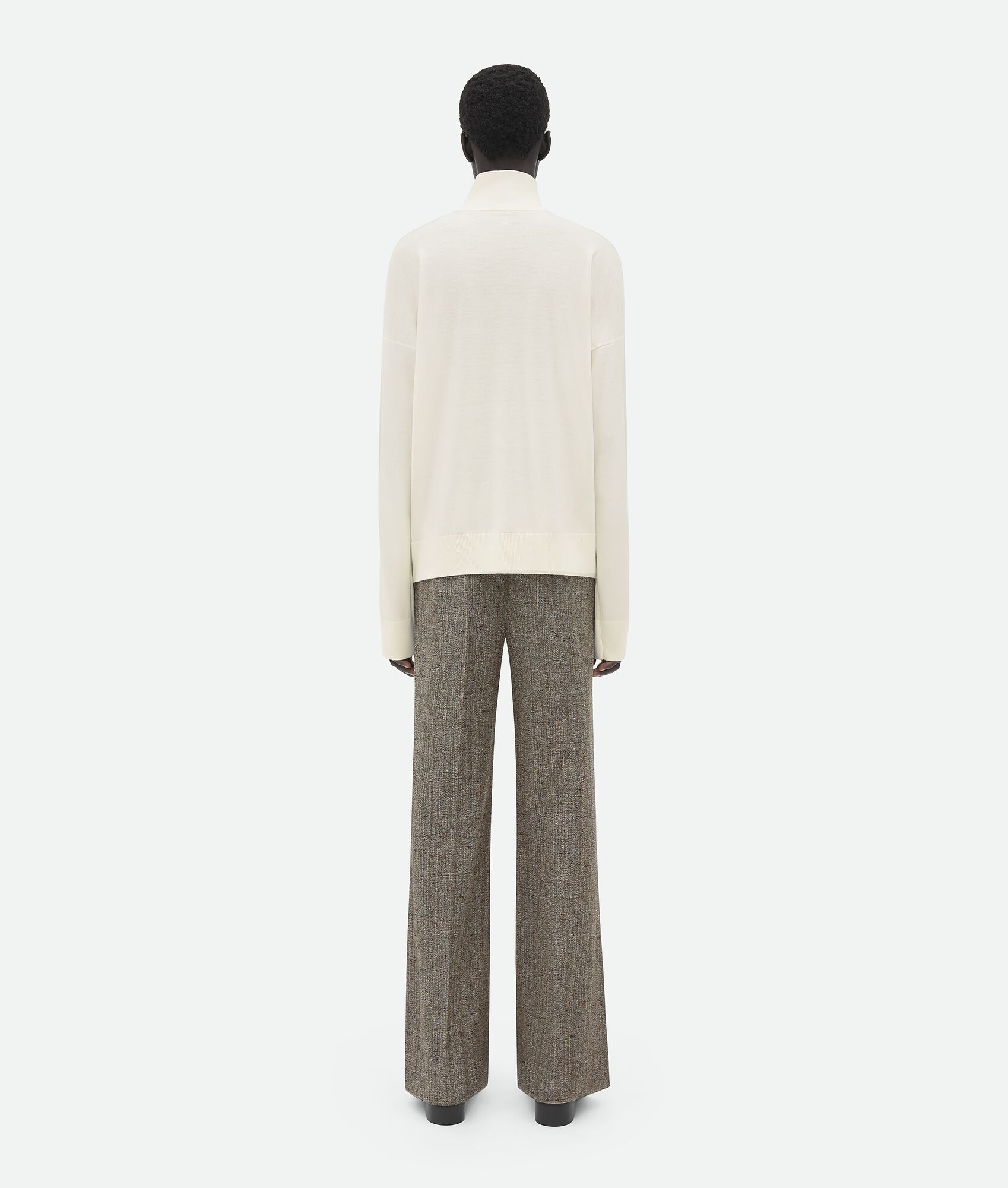 Light Wool Turtleneck - 3