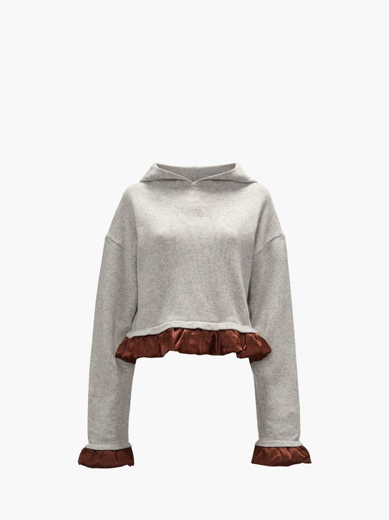 SATIN DETAILS와 CROPPED HOODIE 1