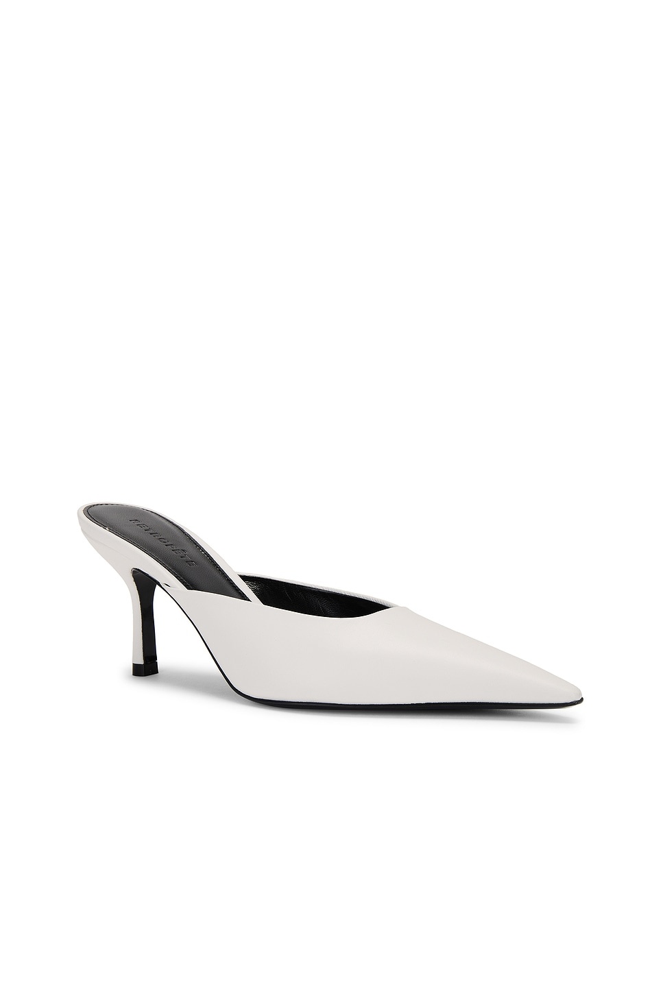 Daphne Mule - 2