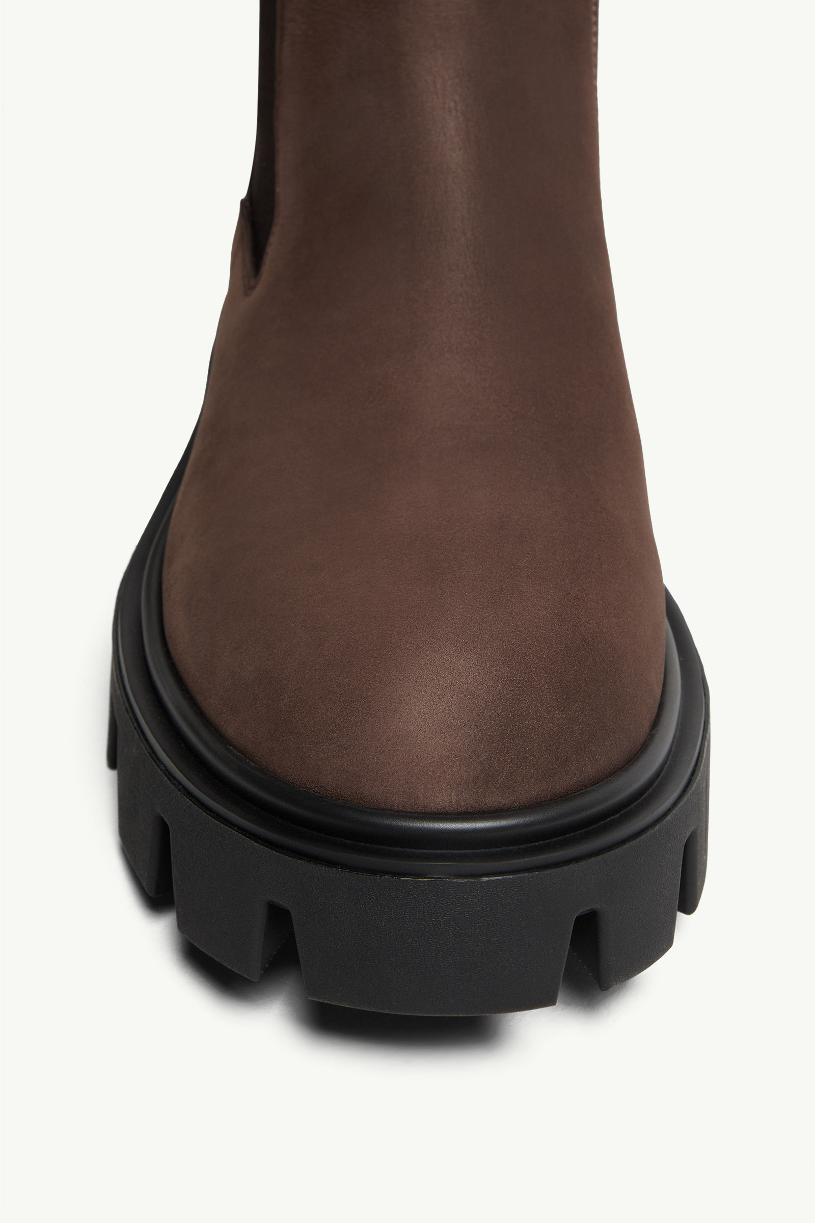 Peak City Nubuck Chelsea Boots - 3