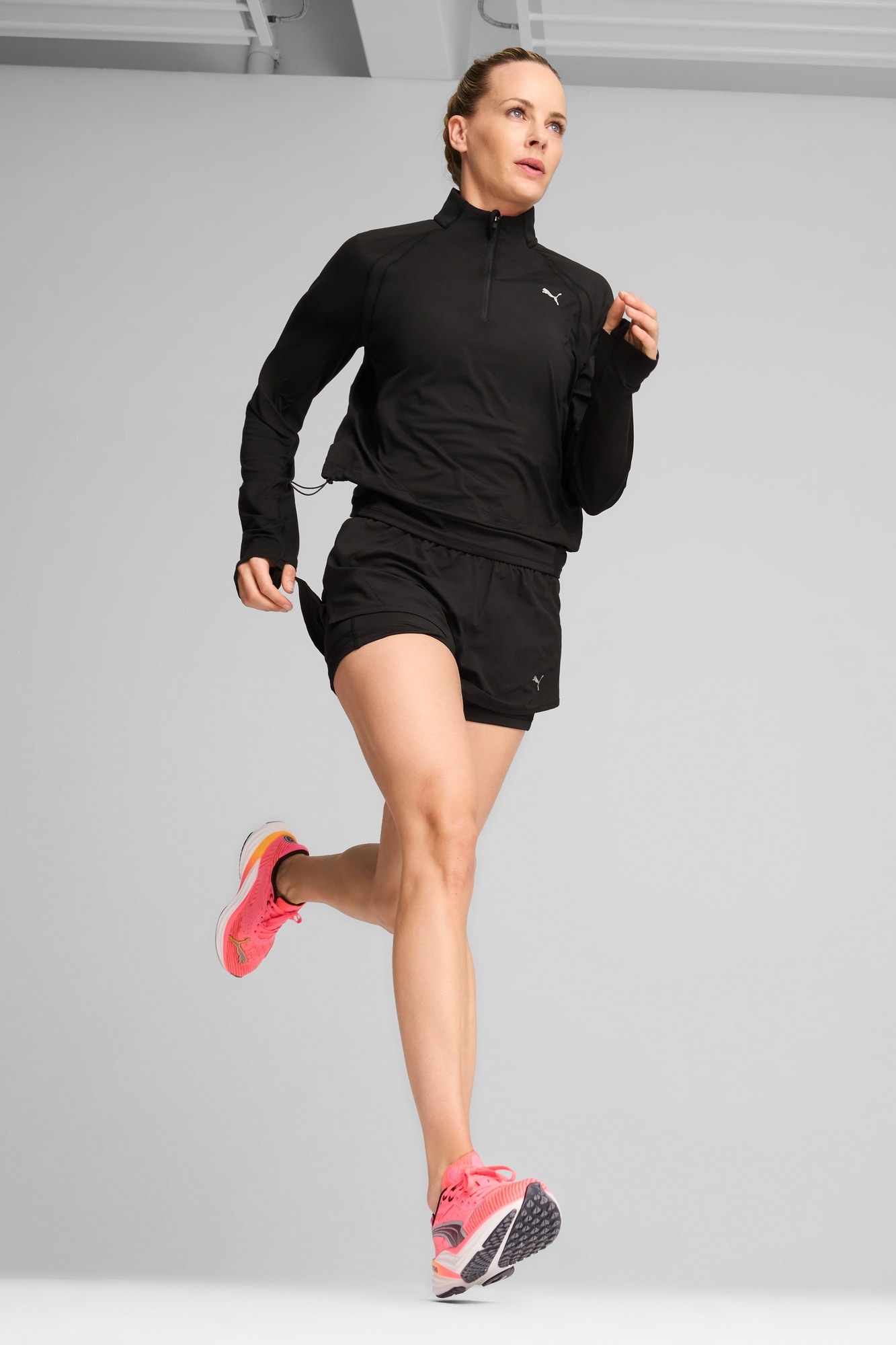 PUMA RUN CLOUDSPUN Women's Quarter-Zip Top - 5