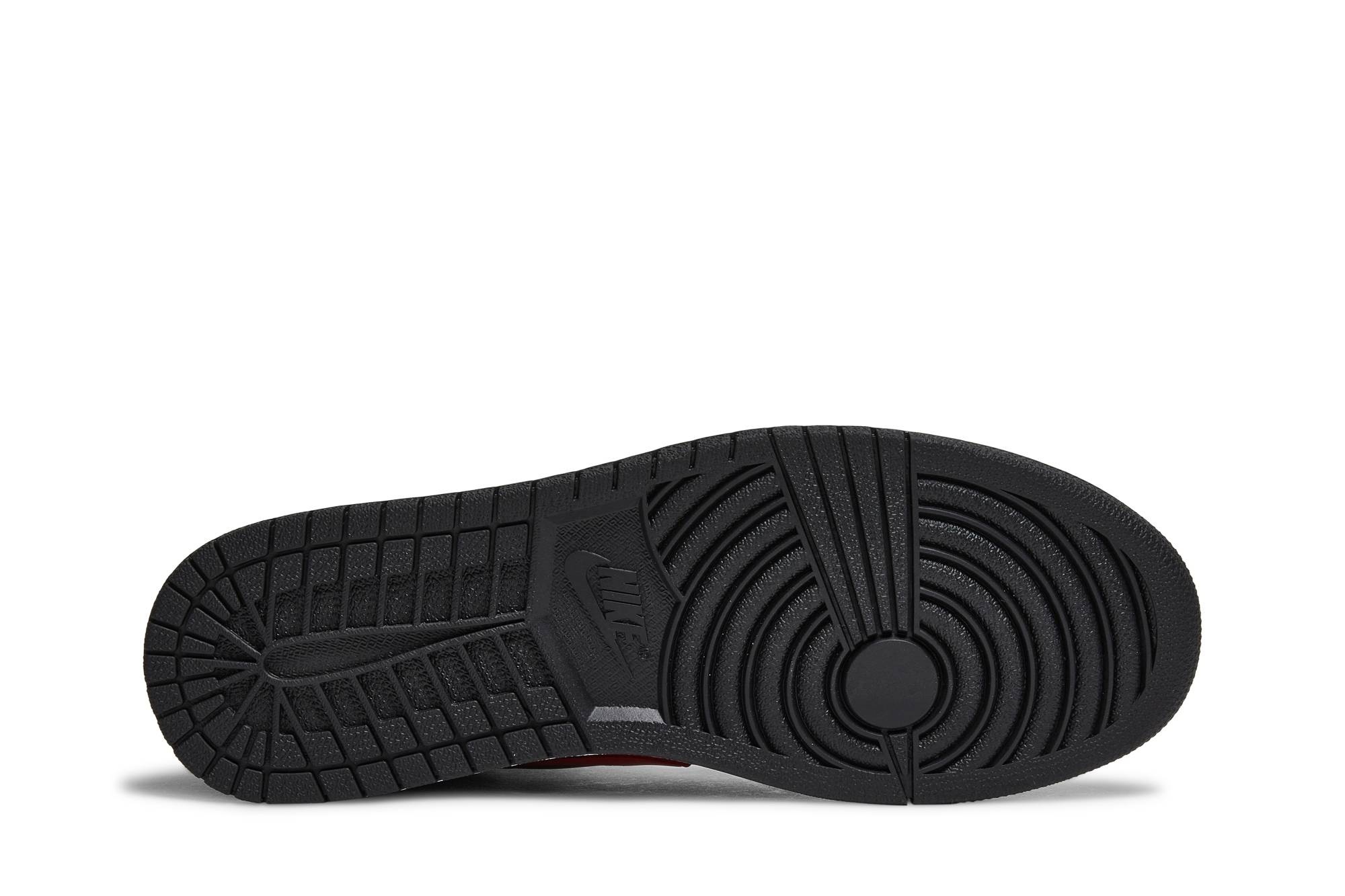 Air Jordan 1 High FlyEase 'Smoke Grey Gym Red' - 4