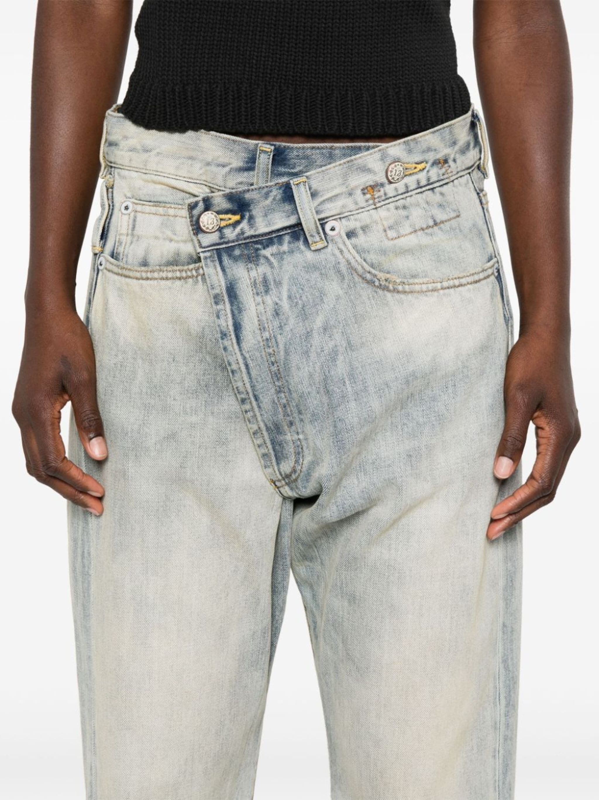 Crossover mis-rise tapered jeans - 5