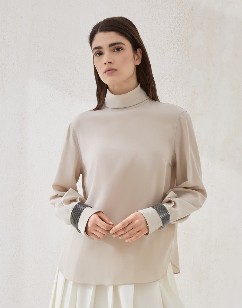 Silk crêpe de Chine turtleneck T-shirt with precious bracelets 1