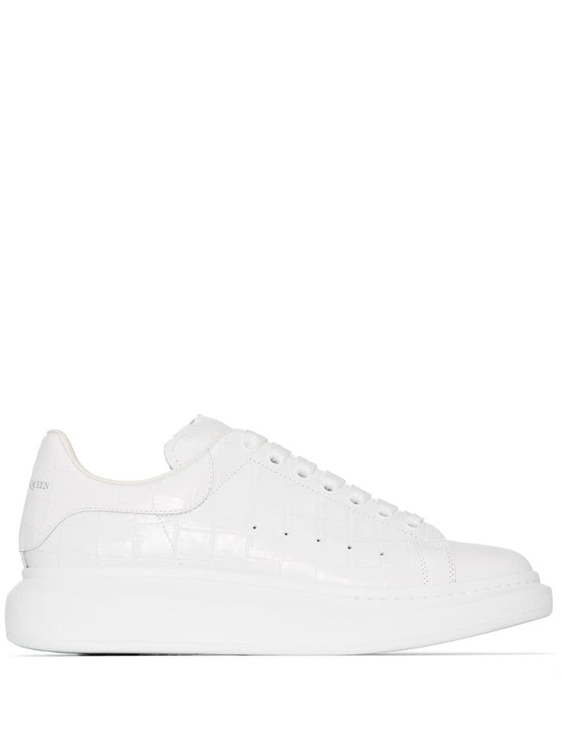 Oversized low-top sneakers - 1