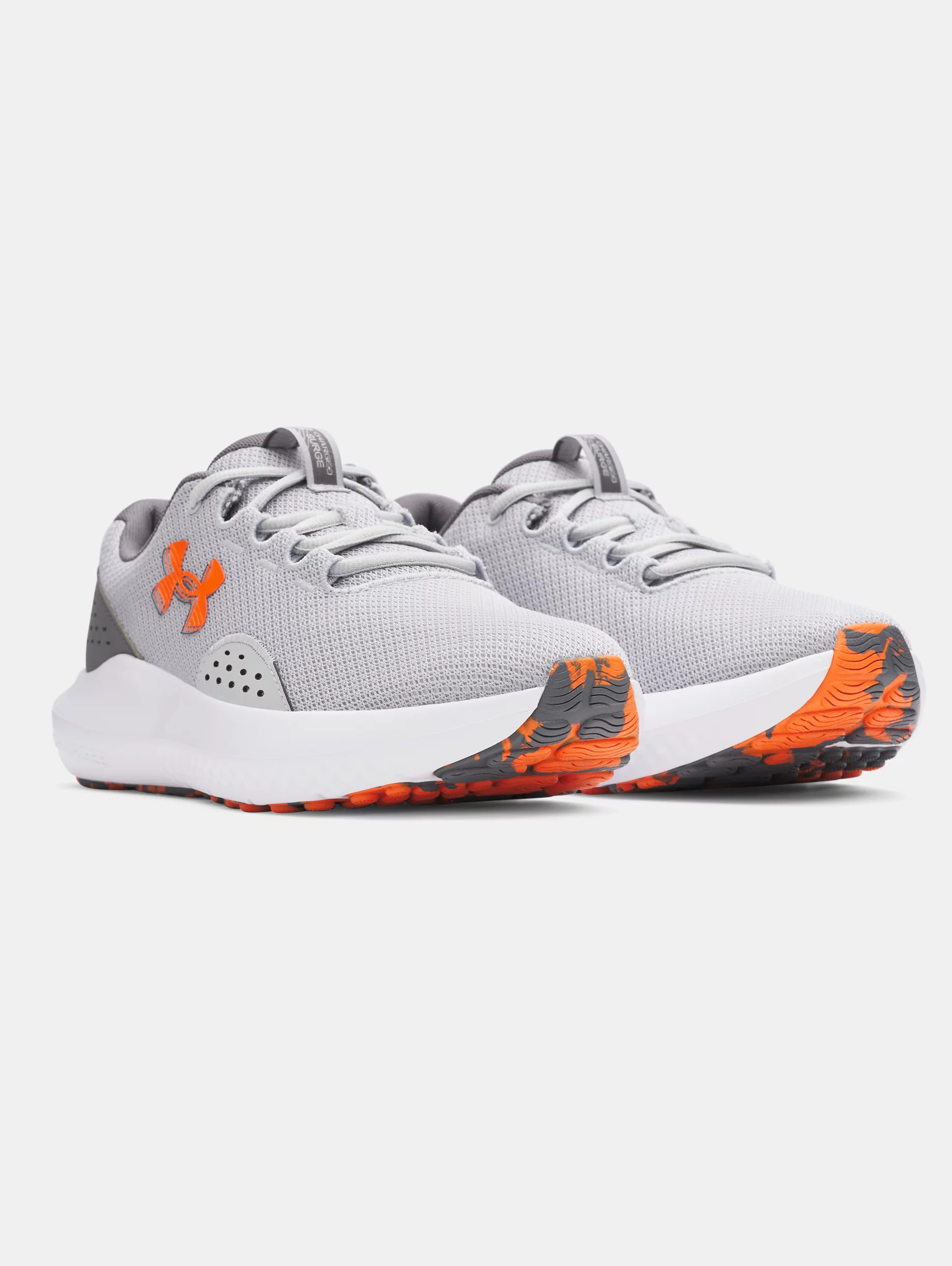 UA Surge 4 - 5
