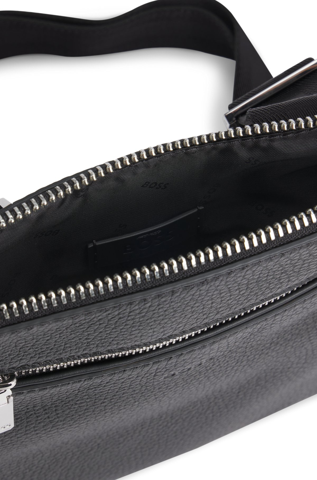 GRAINED ITALIAN-LEATHER ENVELOPE BAG WITH EMBOSSED LOGO 6