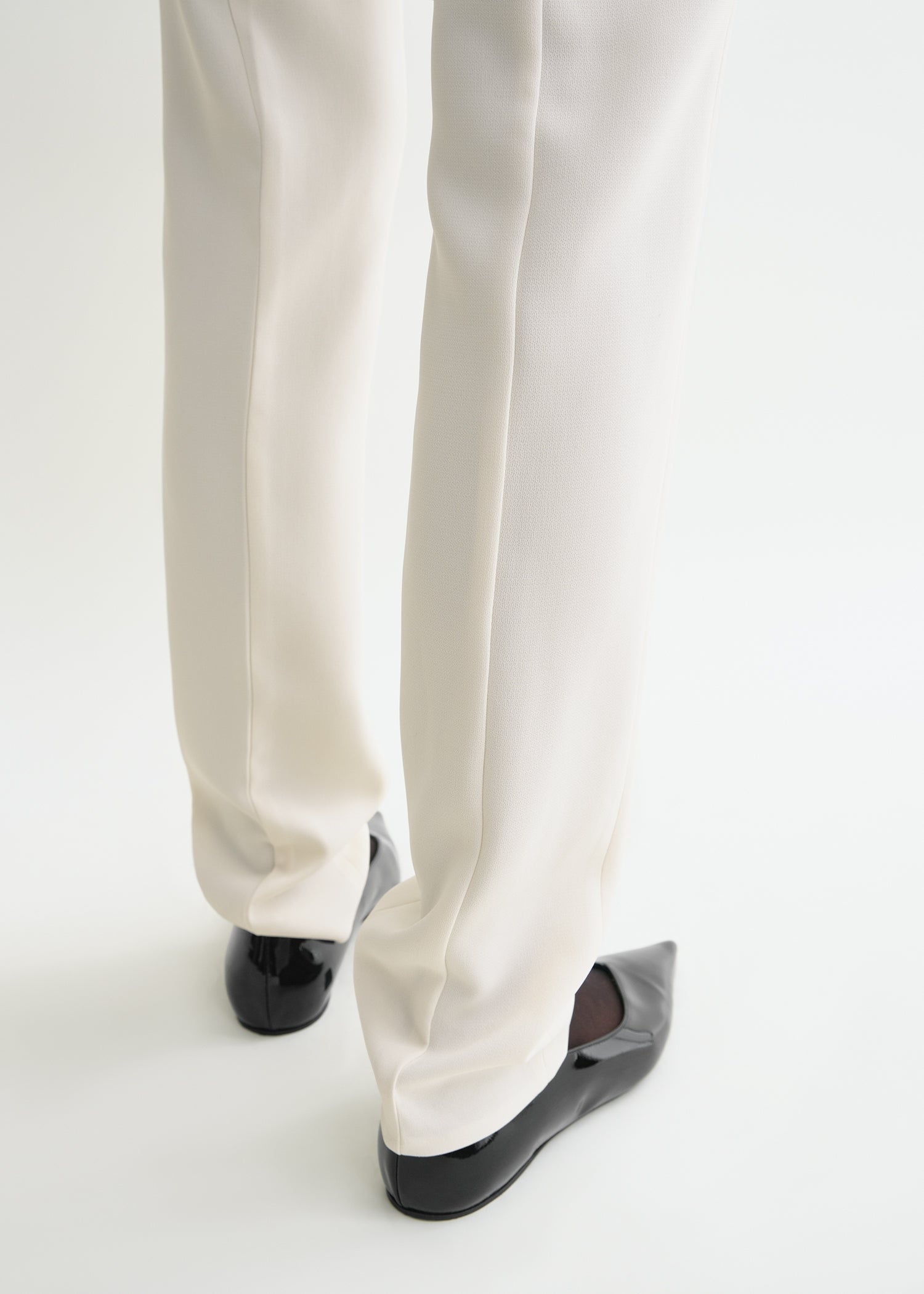 Low-waist slim trousers ecru - 6