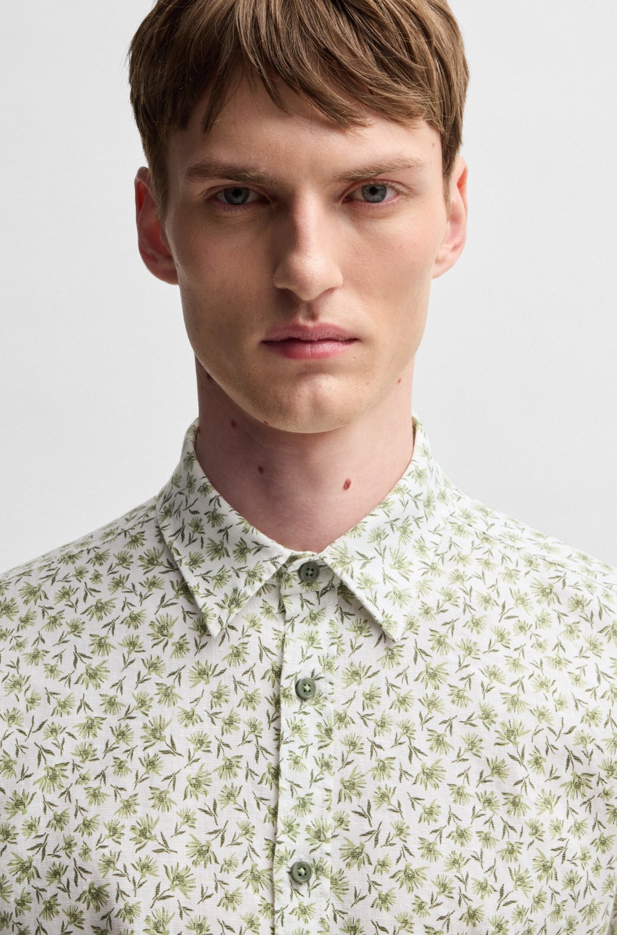 SLIM-FIT SHIRT IN FLORAL-PRINT STRETCH LINEN - 3