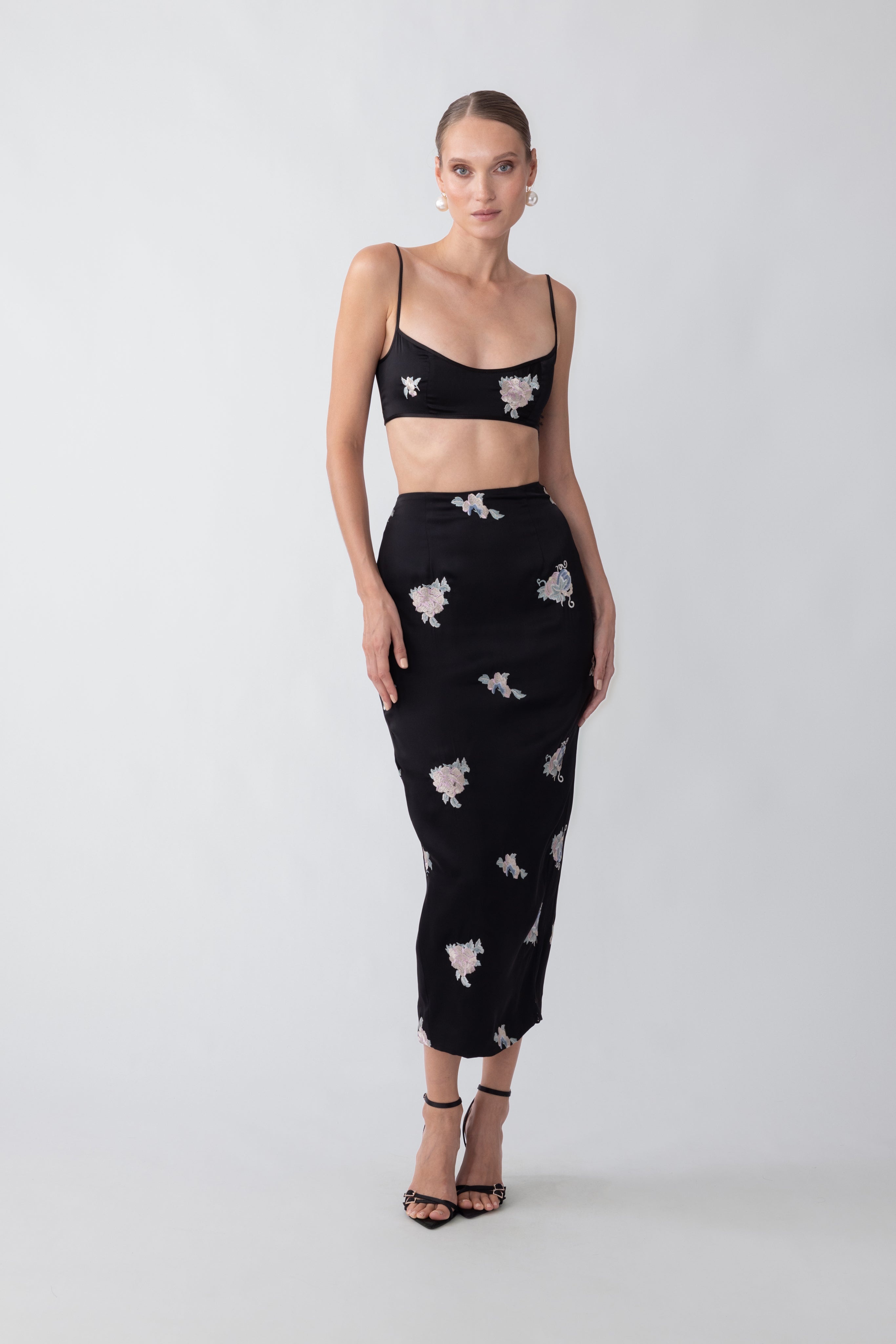 MIRA EMBROIDERED SET - 3
