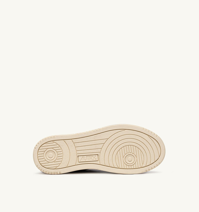 MEDALIST LOW SNEAKERS IN MILITARY GREEN PONY HAIR EFFECT 4