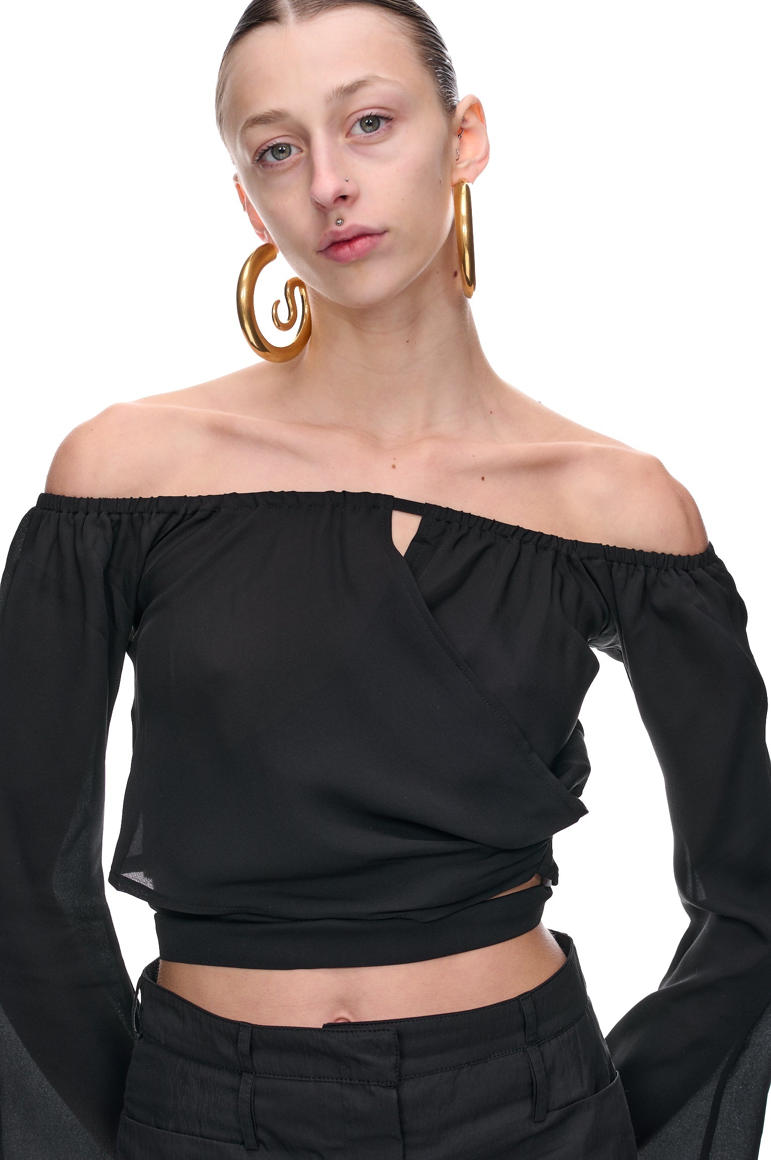 Off-Shoulder Top - 4
