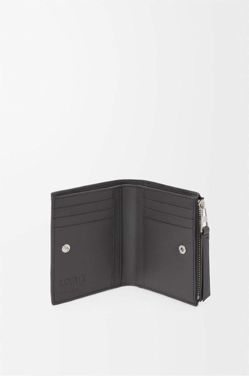 Loewe Puzzle slim compact wallet in classic calfskin outlook
