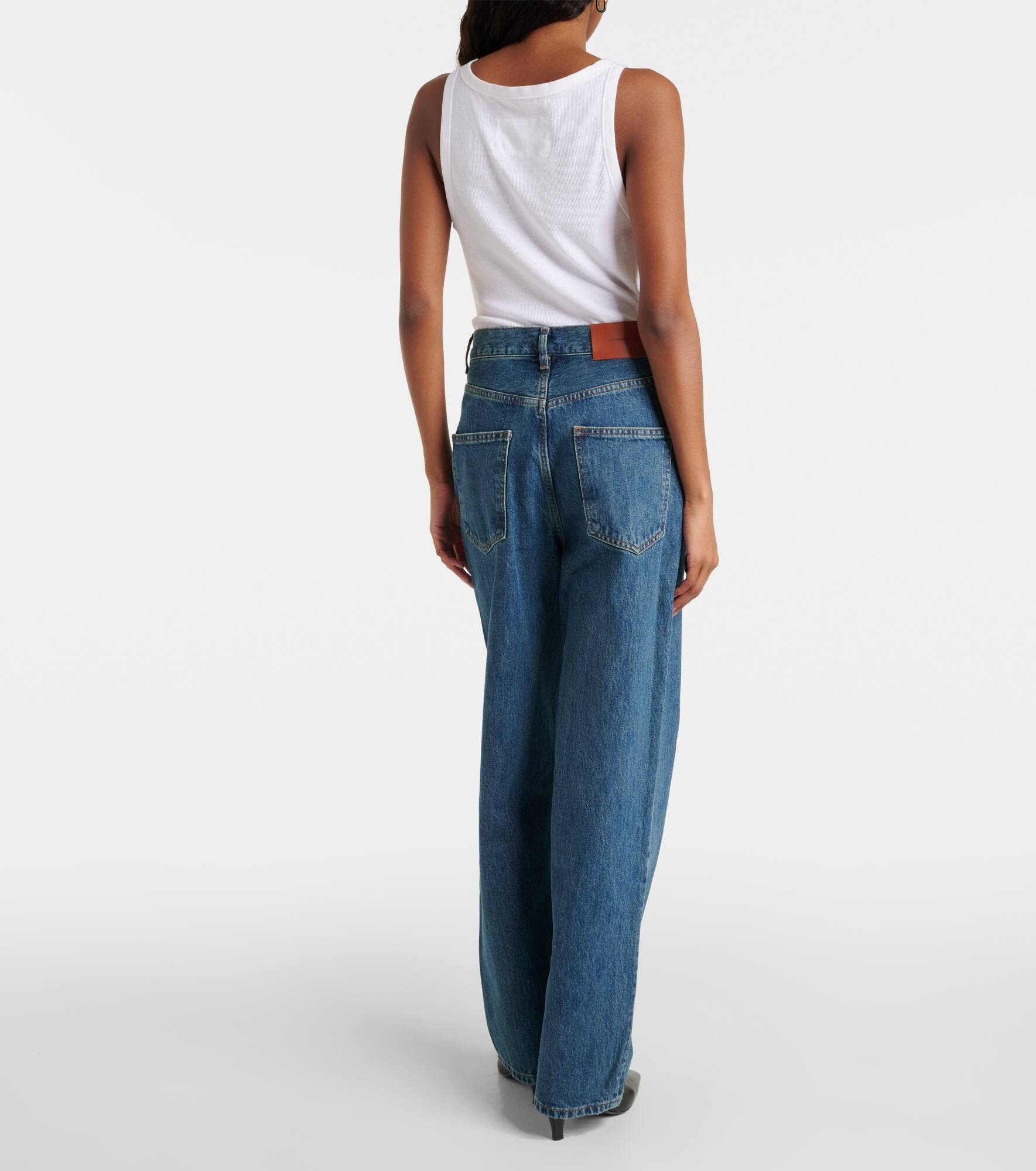 High-rise straight jeans - 3