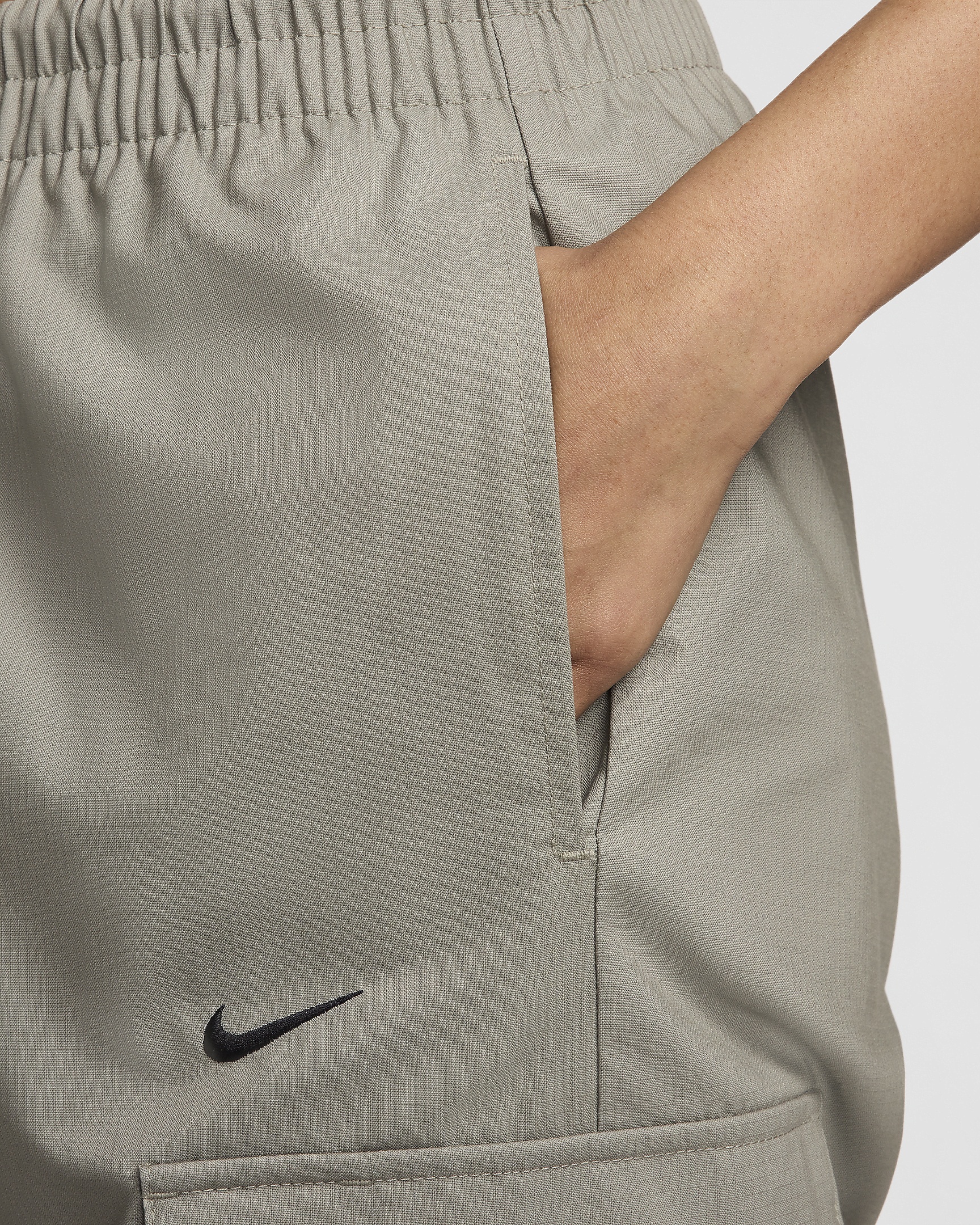 Nike Sportswear Everything Wovens Women's Mid-Rise Cargo Pants - 4