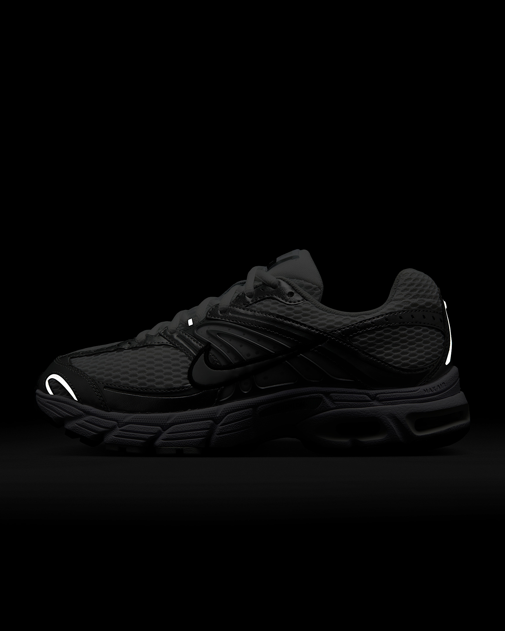 Nike Air Max Moto 2K Women's Shoes - 9