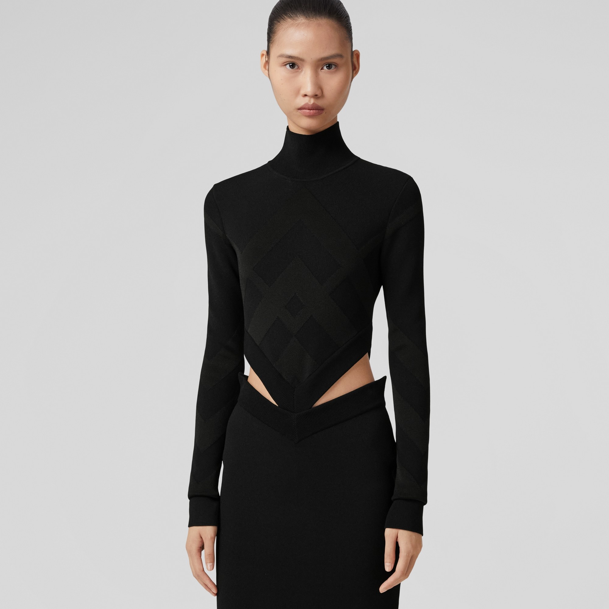 Chevron Check Jacquard Turtleneck Top - 4
