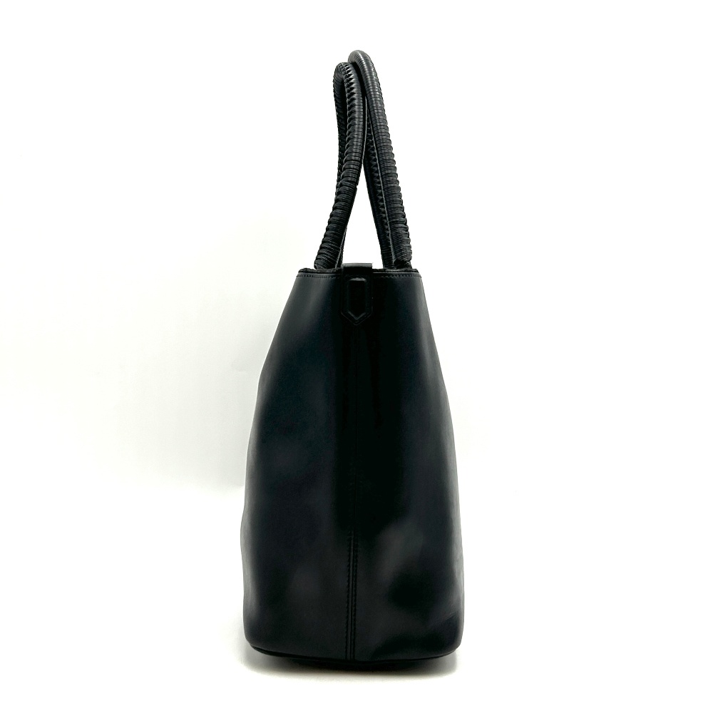 Antigona - Antigona leather shopper bag in Givenchy - 2