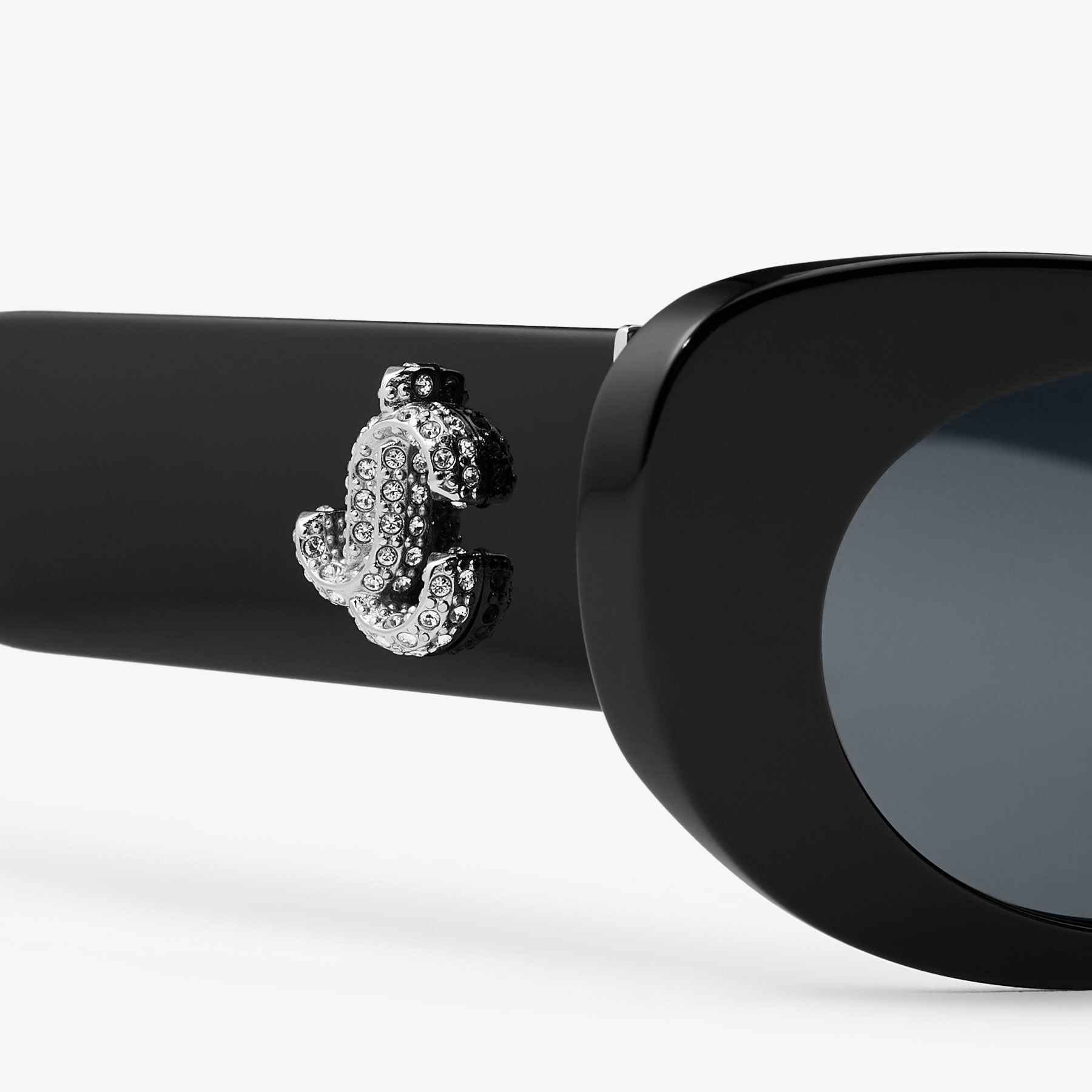Danny
Black Oval Sunglasses - 3