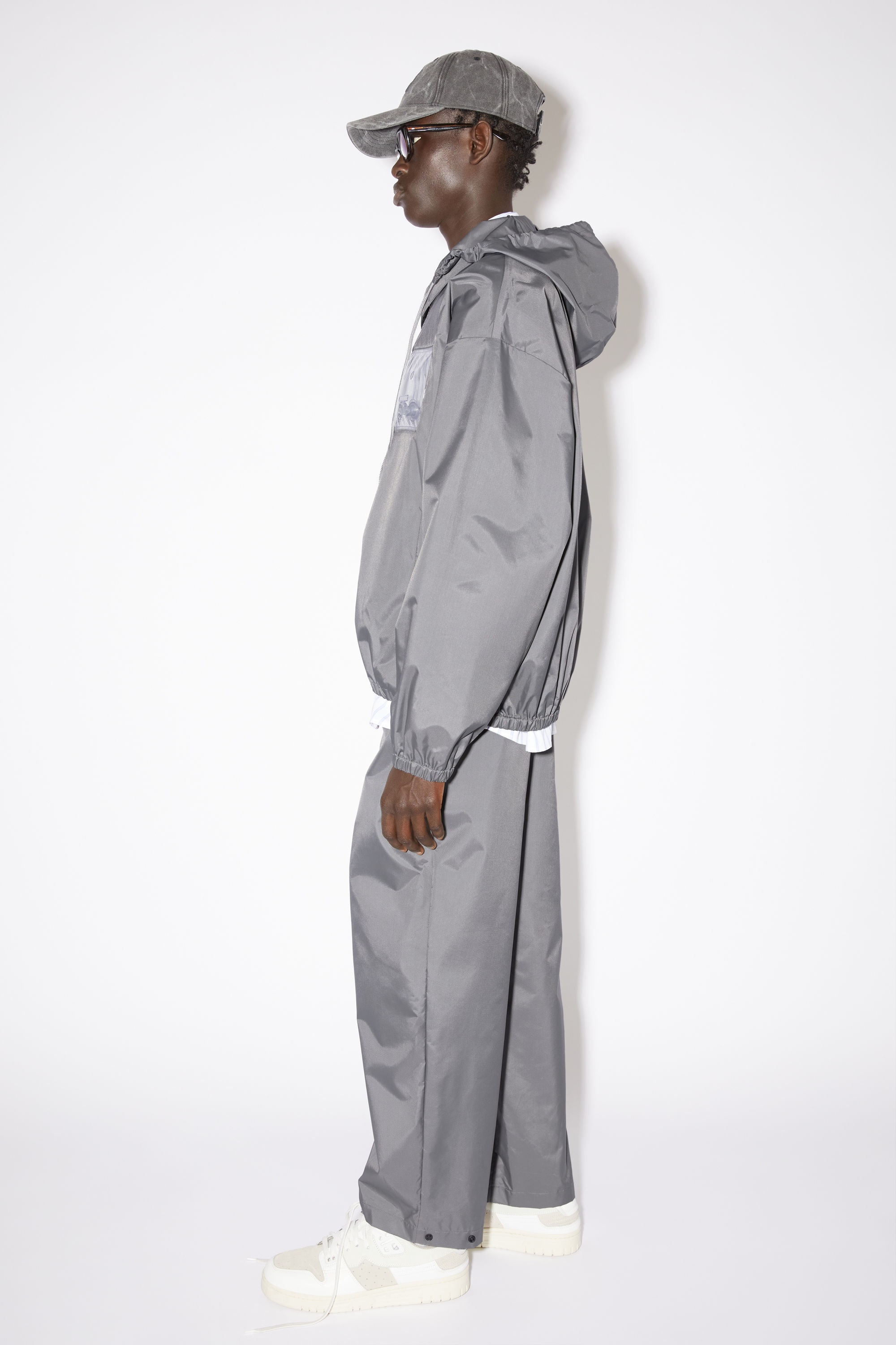 Hooded jacket - Carbon grey - 4