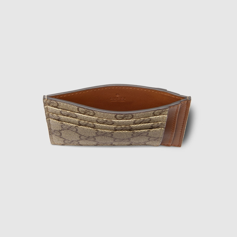 GUCCI GG Emblem card case outlook