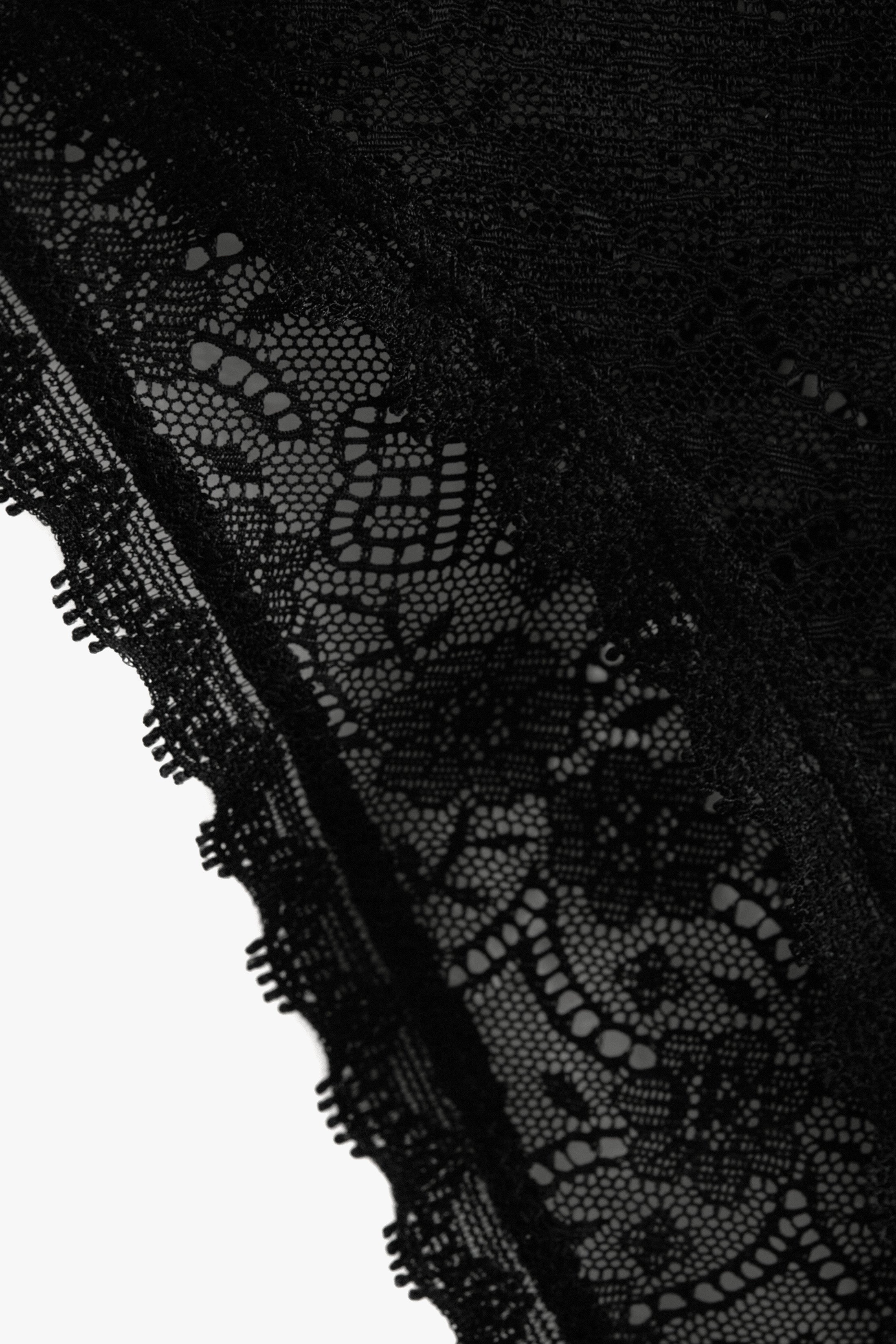Lace Knickers In Black - 3