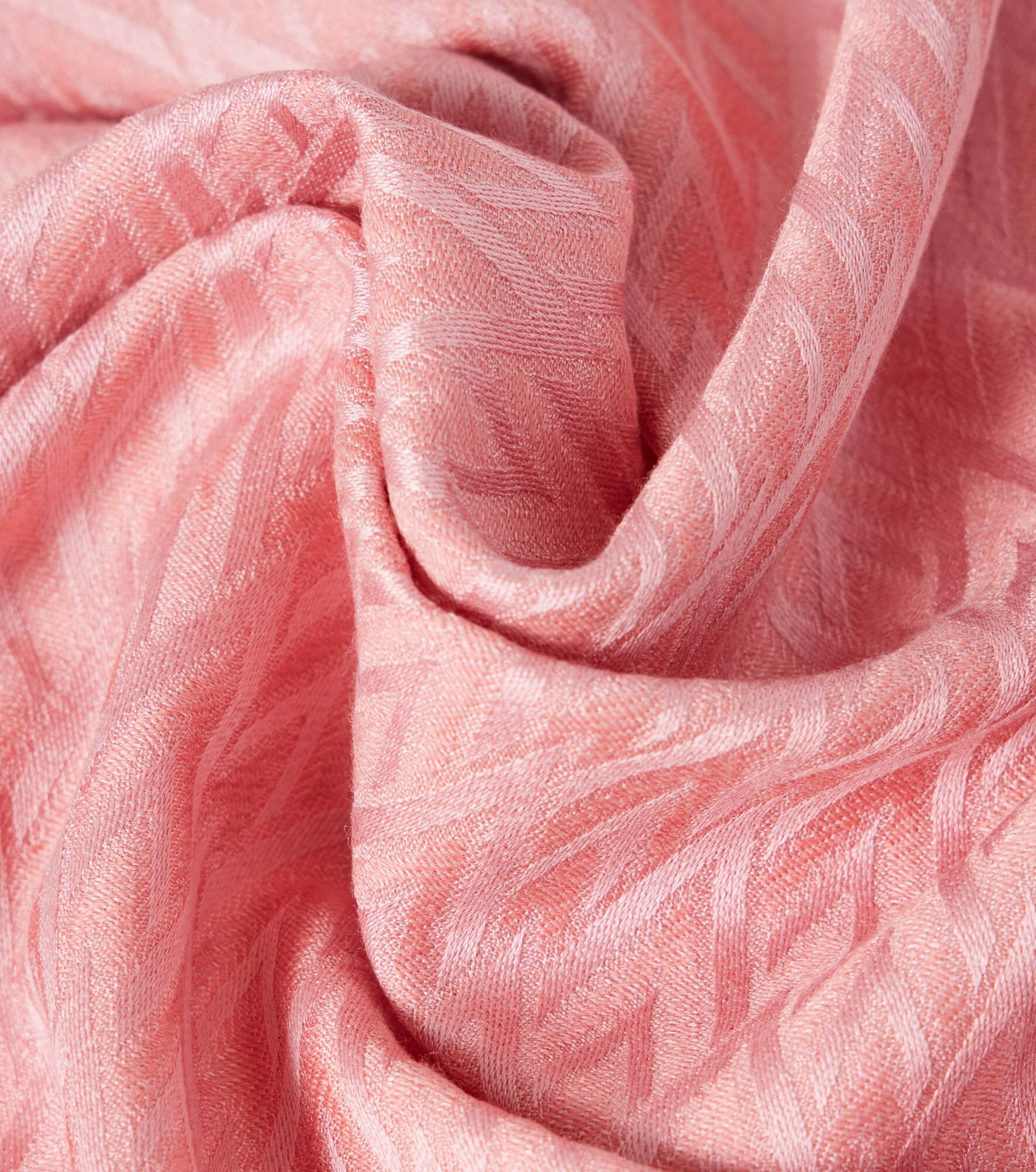 Toute La V silk and wool scarf - 4